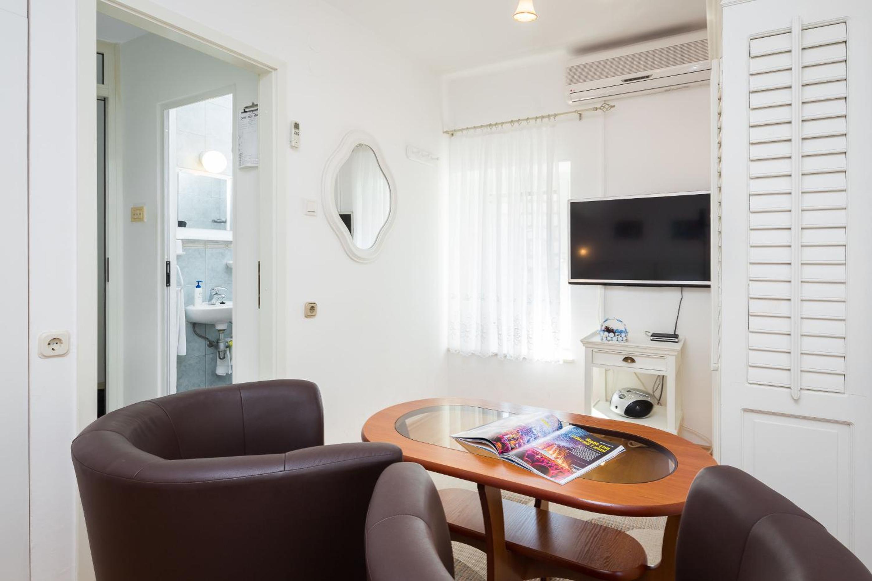 Apartments Sunce view 3