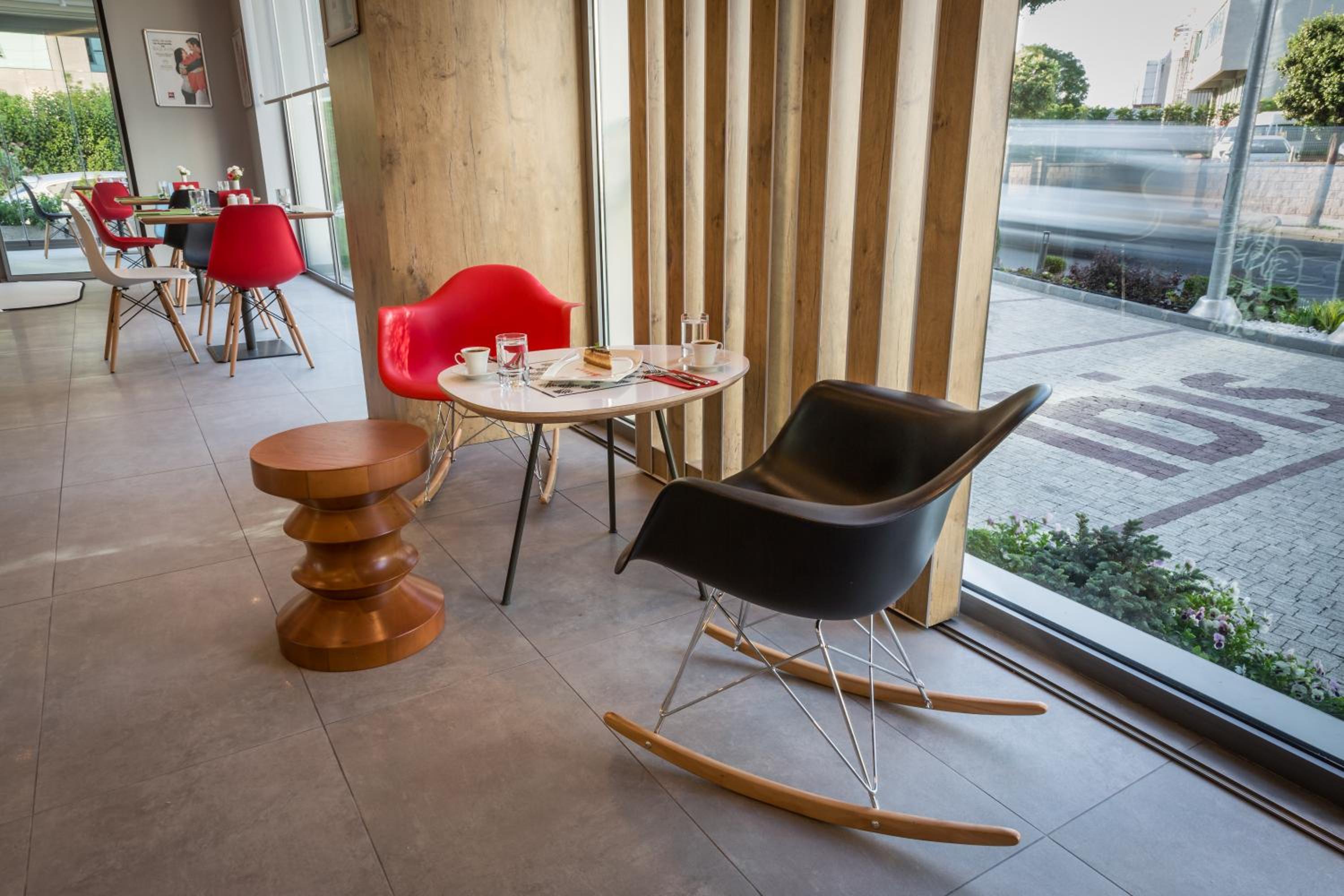 Ibis İstanbul West - Image 15