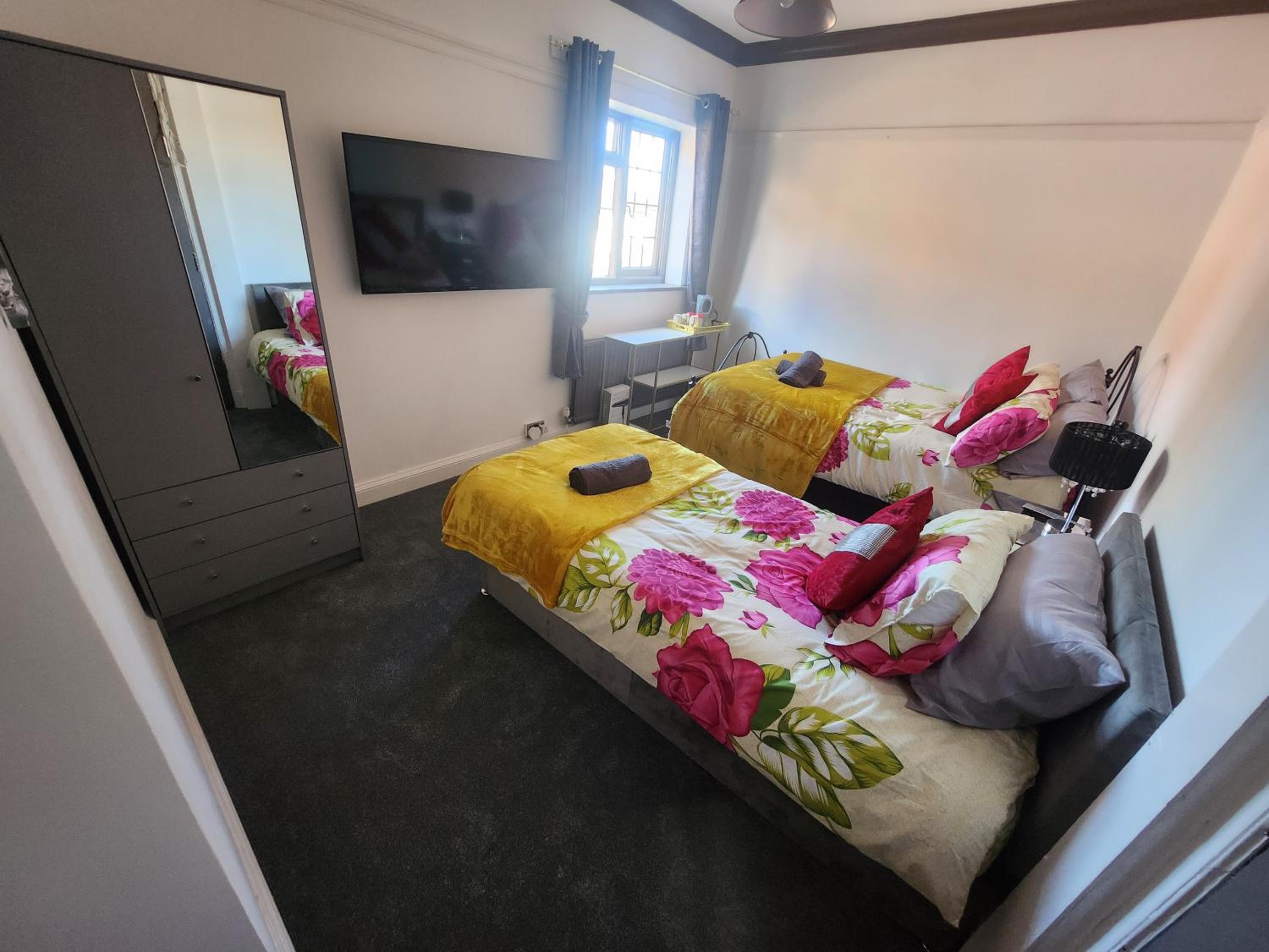 Luxury Cottage Stay Rooms Free Wifi Old Trafford Manchester