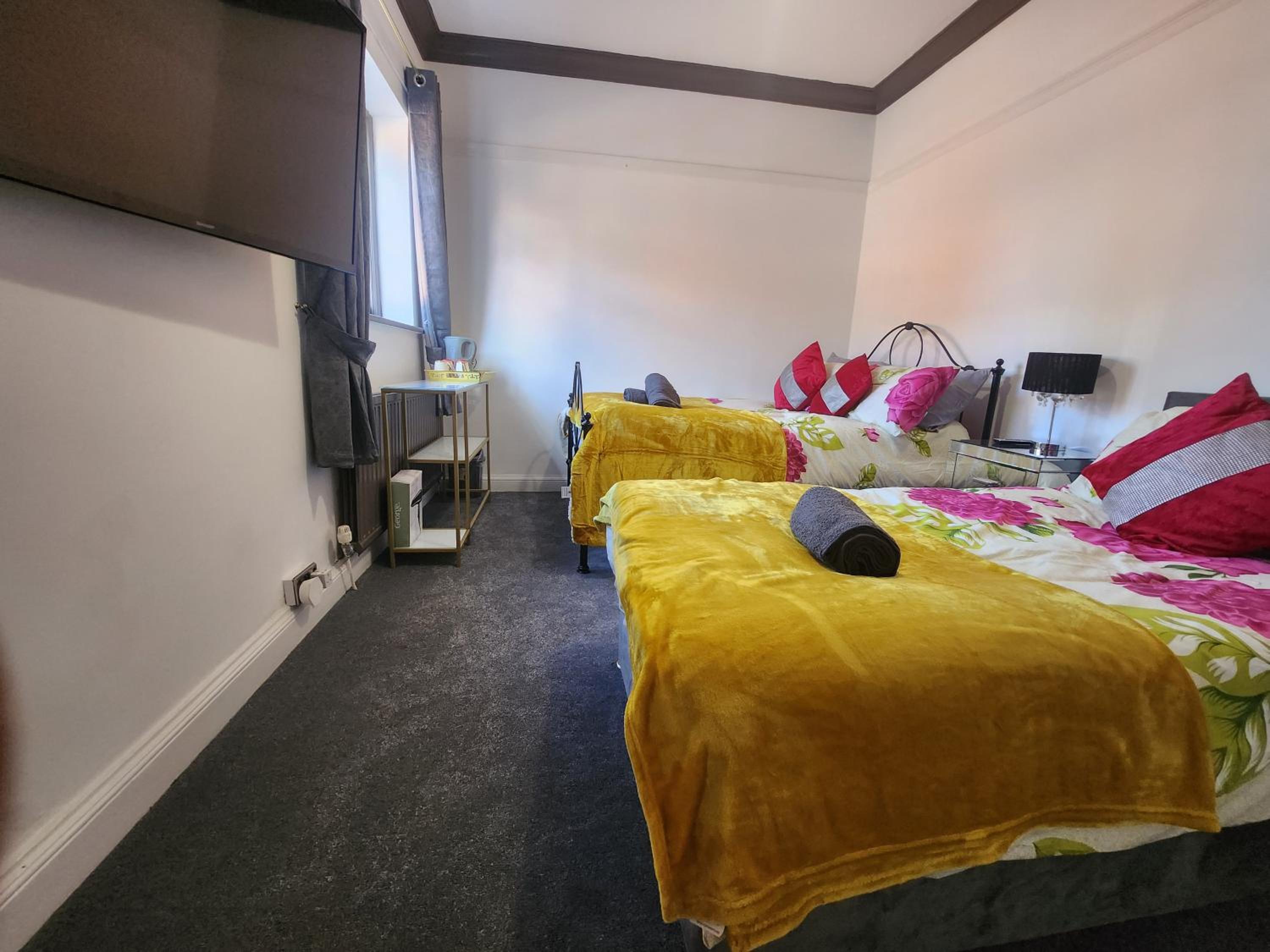 Luxury Cottage Stay Rooms Free Wifi Old Trafford Manchester