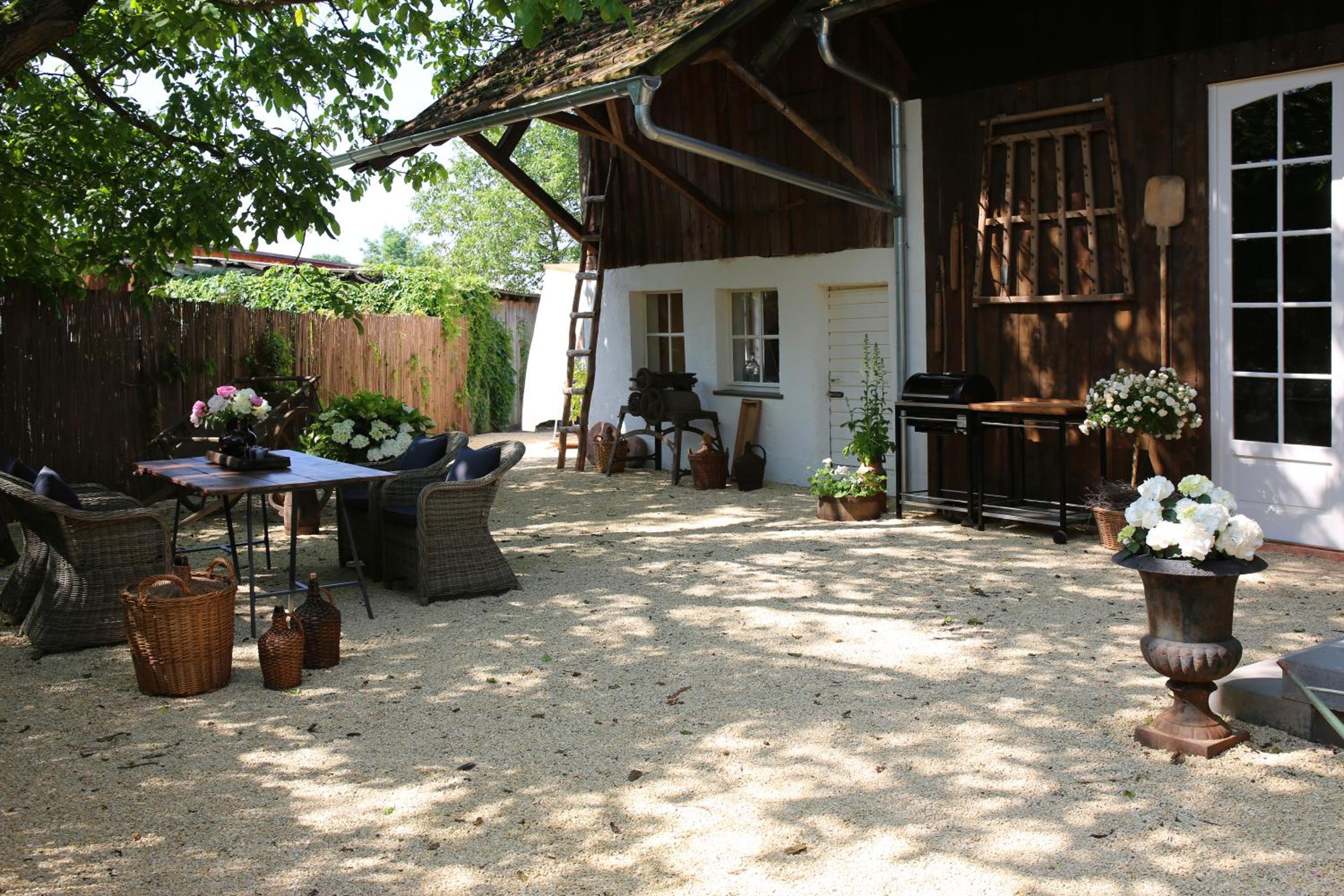Photo 28
