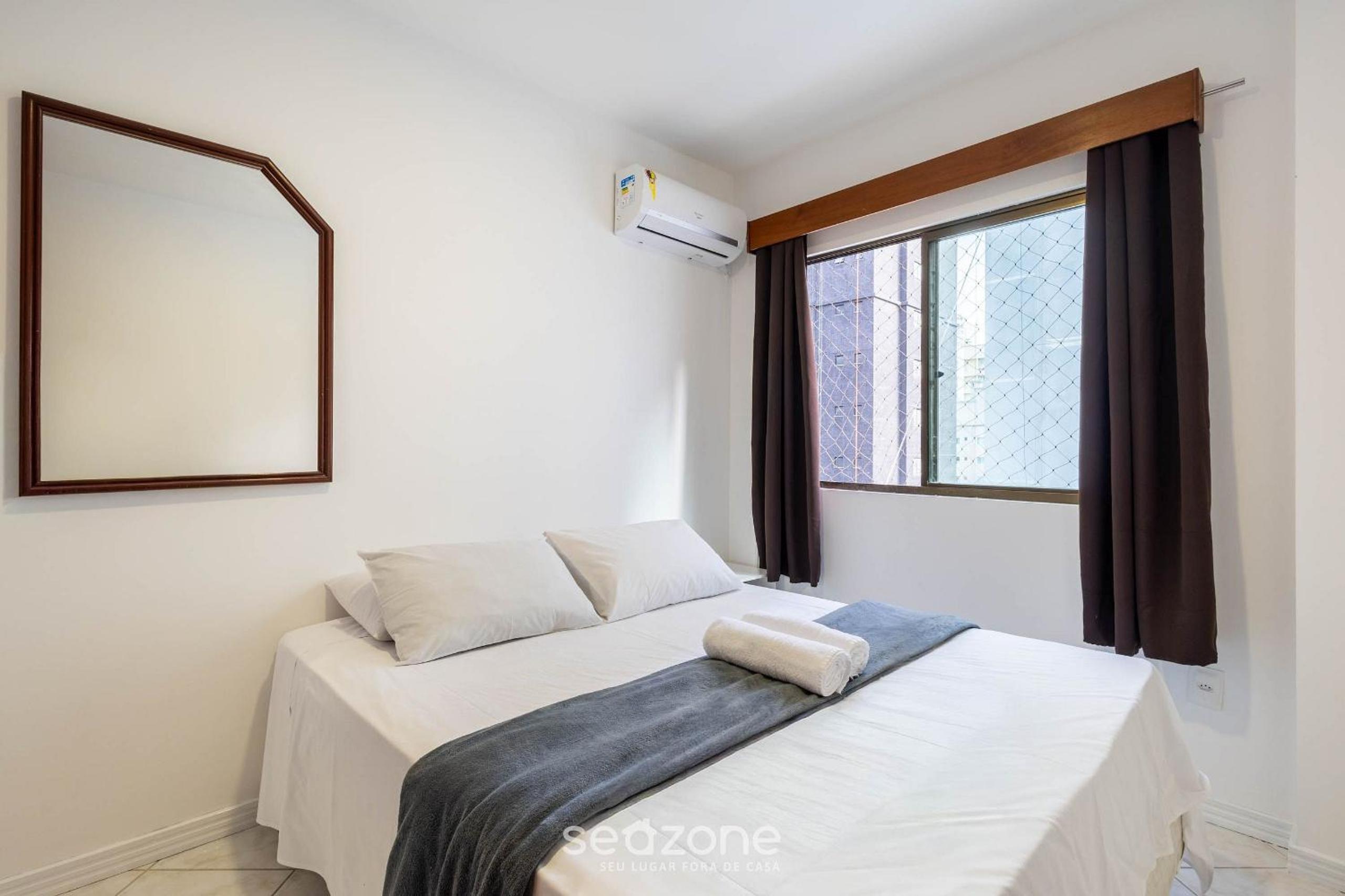 Apt w/ balcony & BBQ 290m from the sea CAU0199