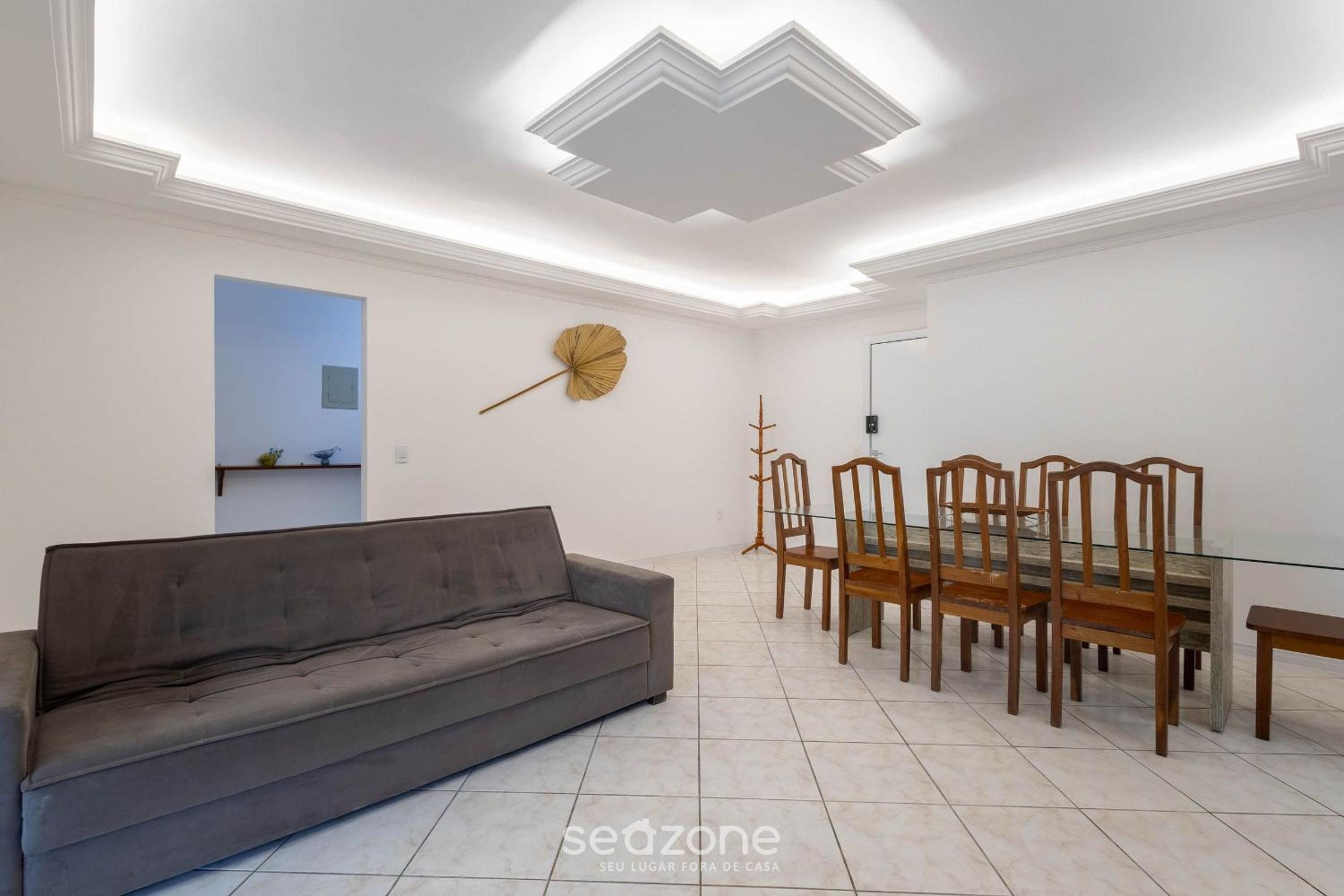 Apt w/ balcony & BBQ 290m from the sea CAU0199