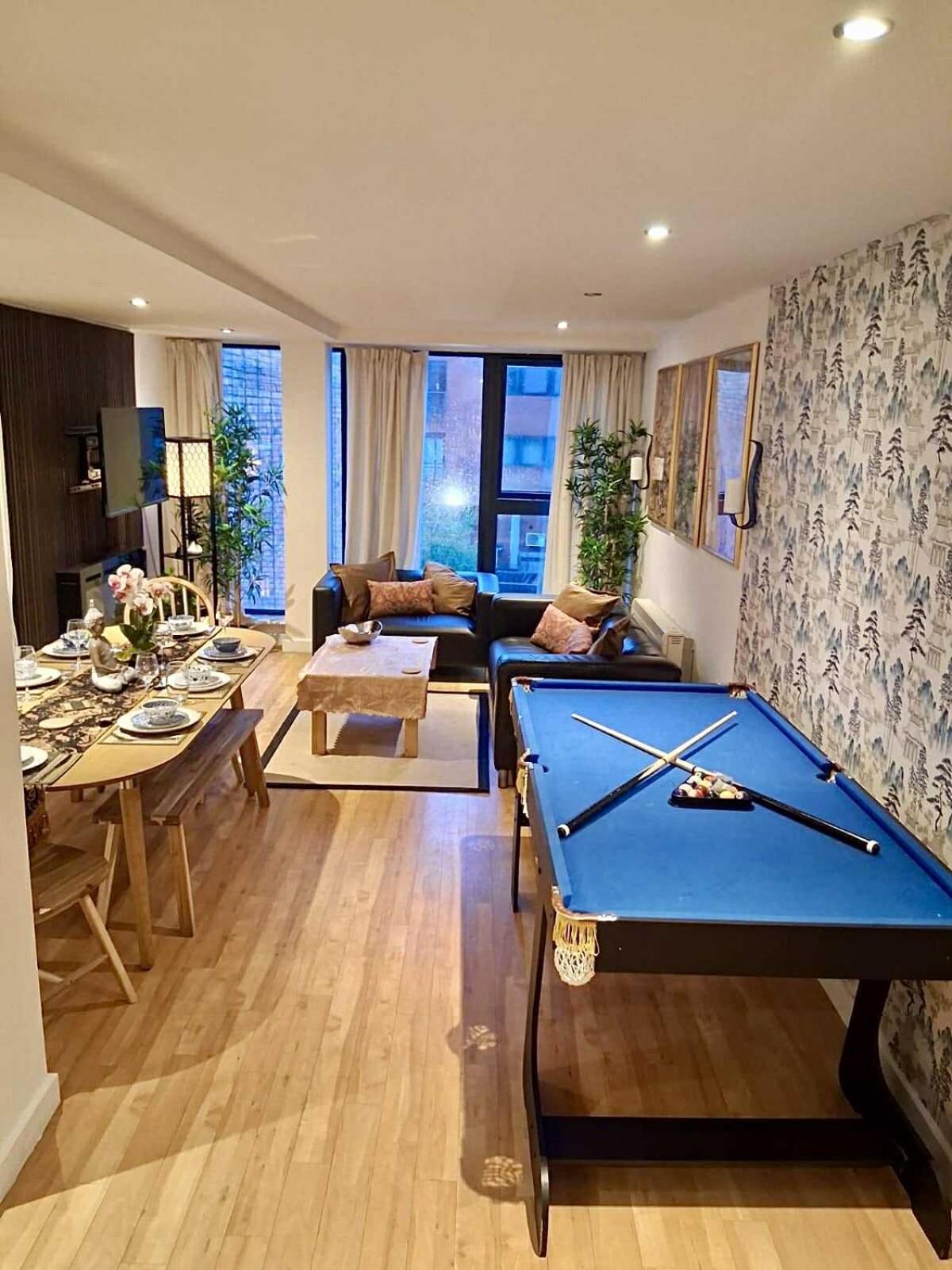 Thai Suite Haven with Pool table - Nexflix - City centre, Free parking