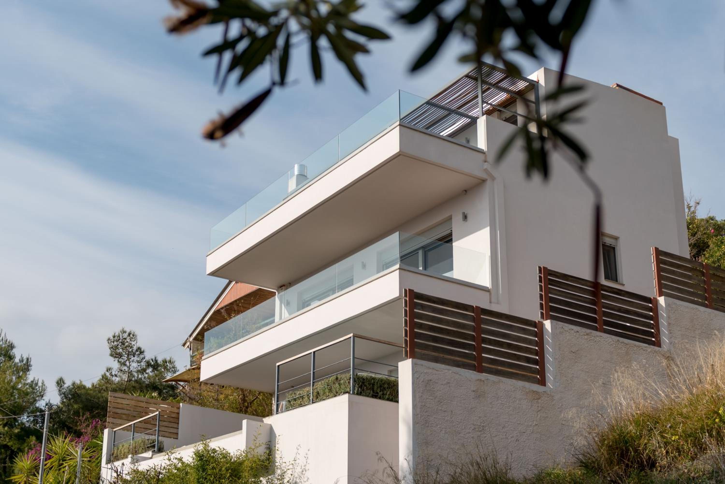 Hotel Joy Villa Agia Marina - Image 1