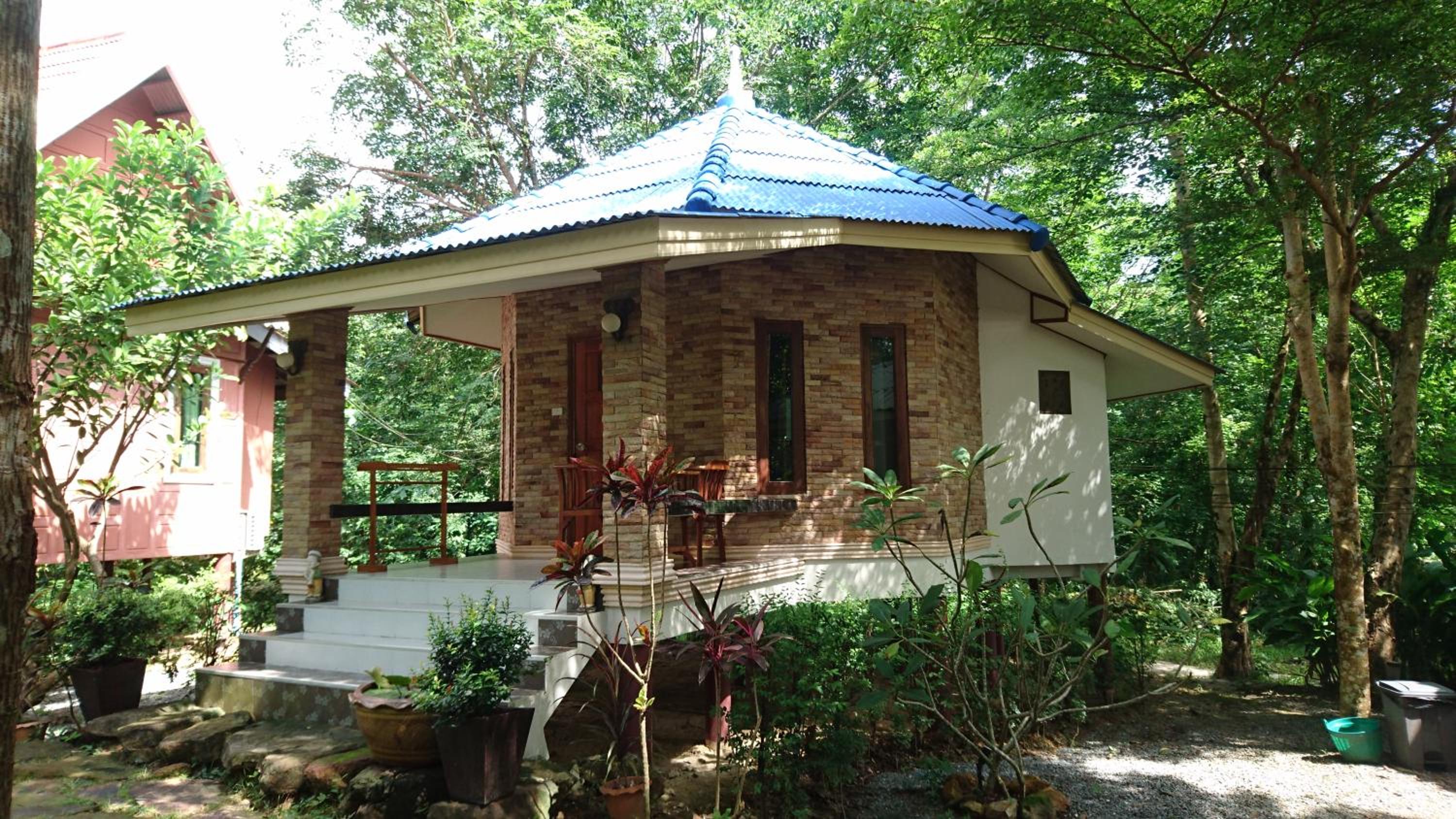 Macura Resort
