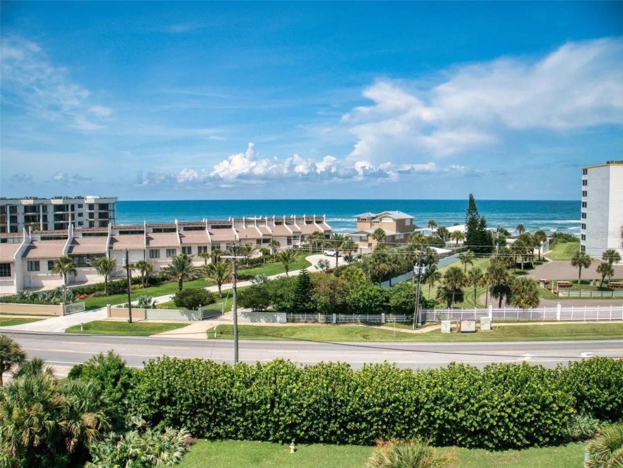 Dog Friendly 3BR Condo Walk to Beach & Pool