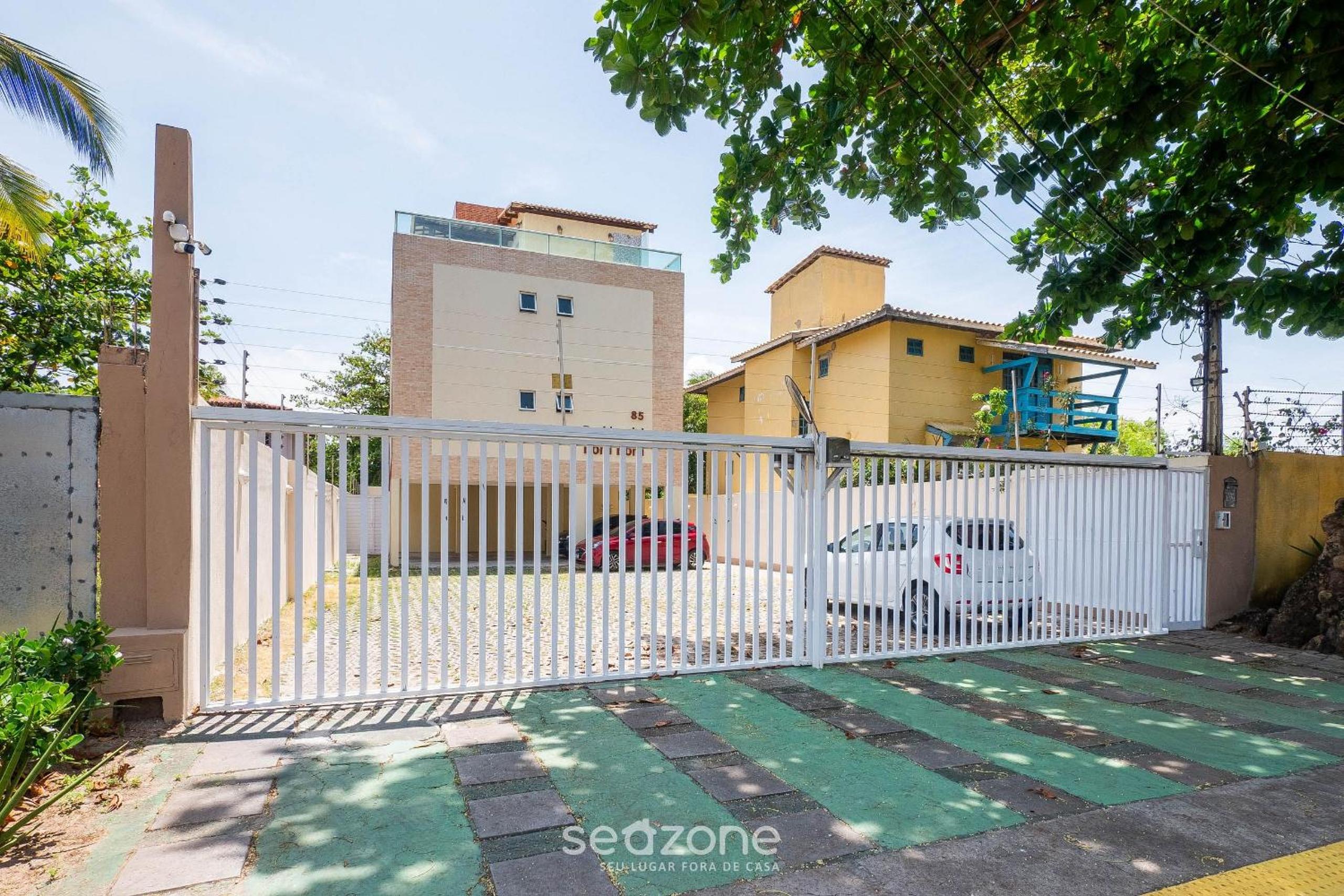 Apt w/ balcony & BBQ 400m from sea RBR0003