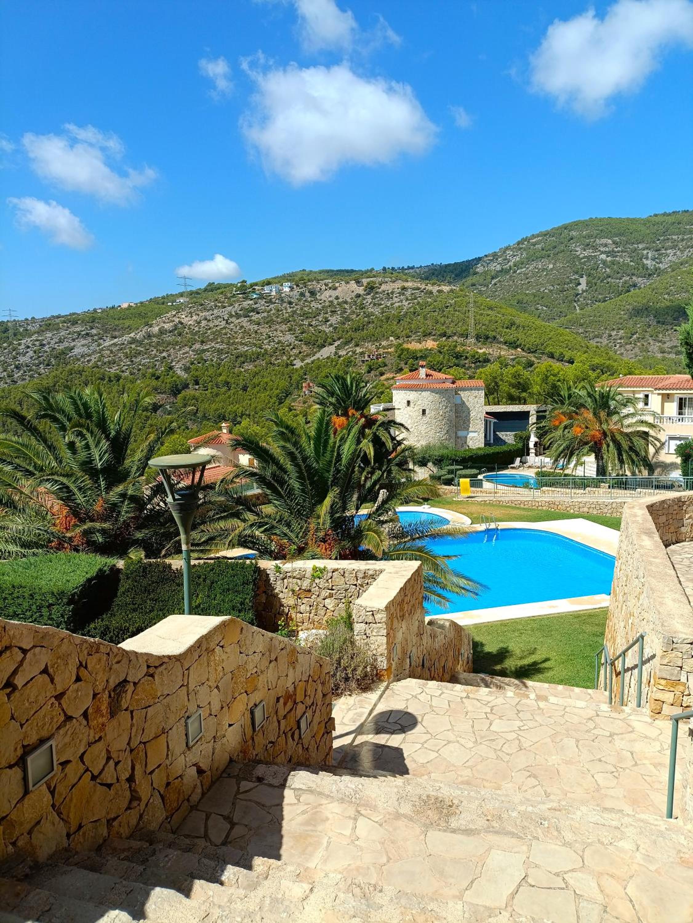 Alcossebre Panorama Suite, Piscina y Terraza con Vistas