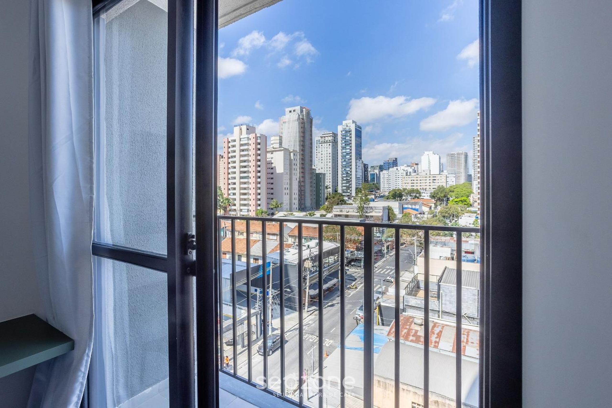 Your complete stay in the best location of Vila Olímpia - VBV