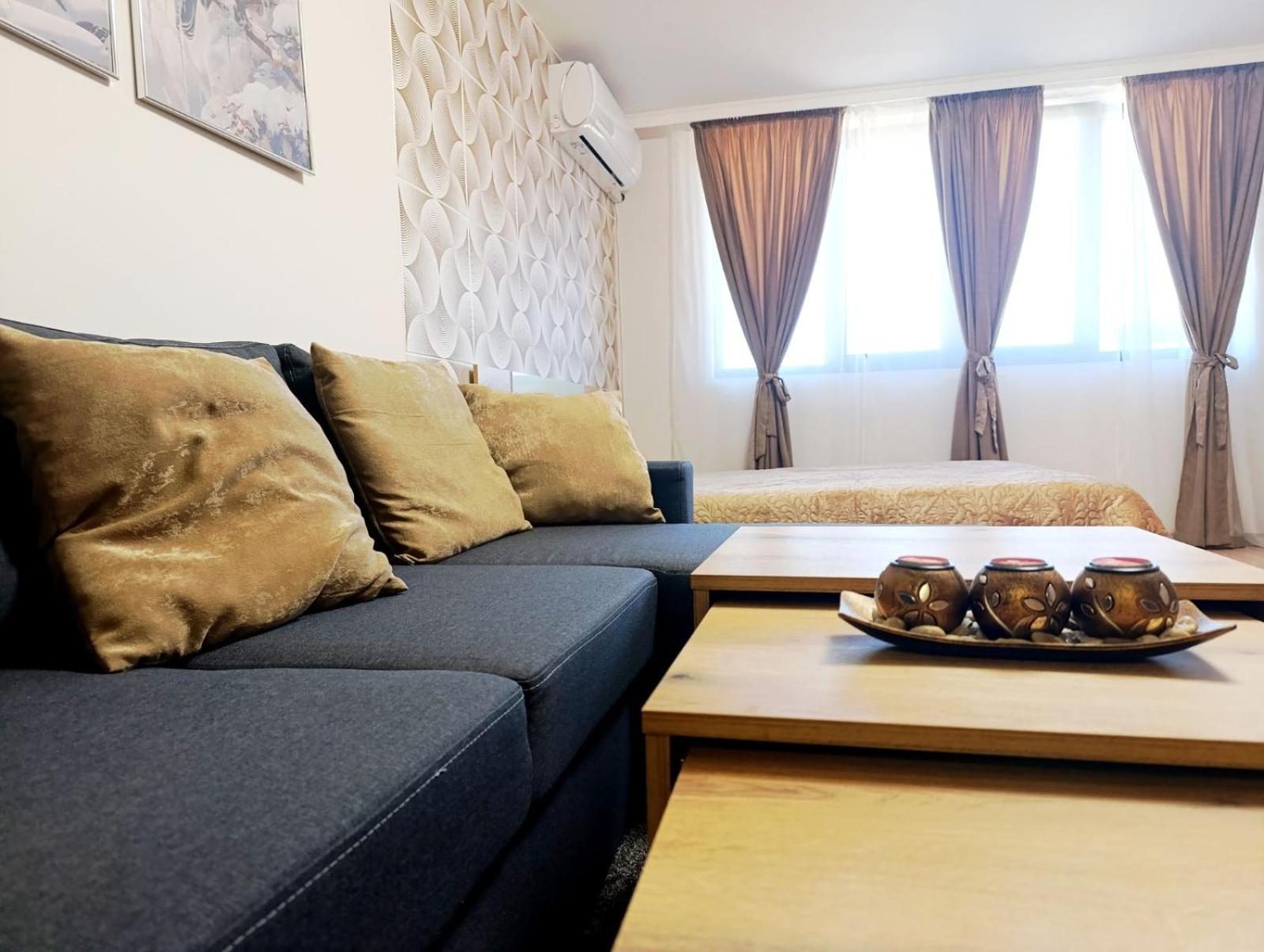 Moderno Studio Park Lane