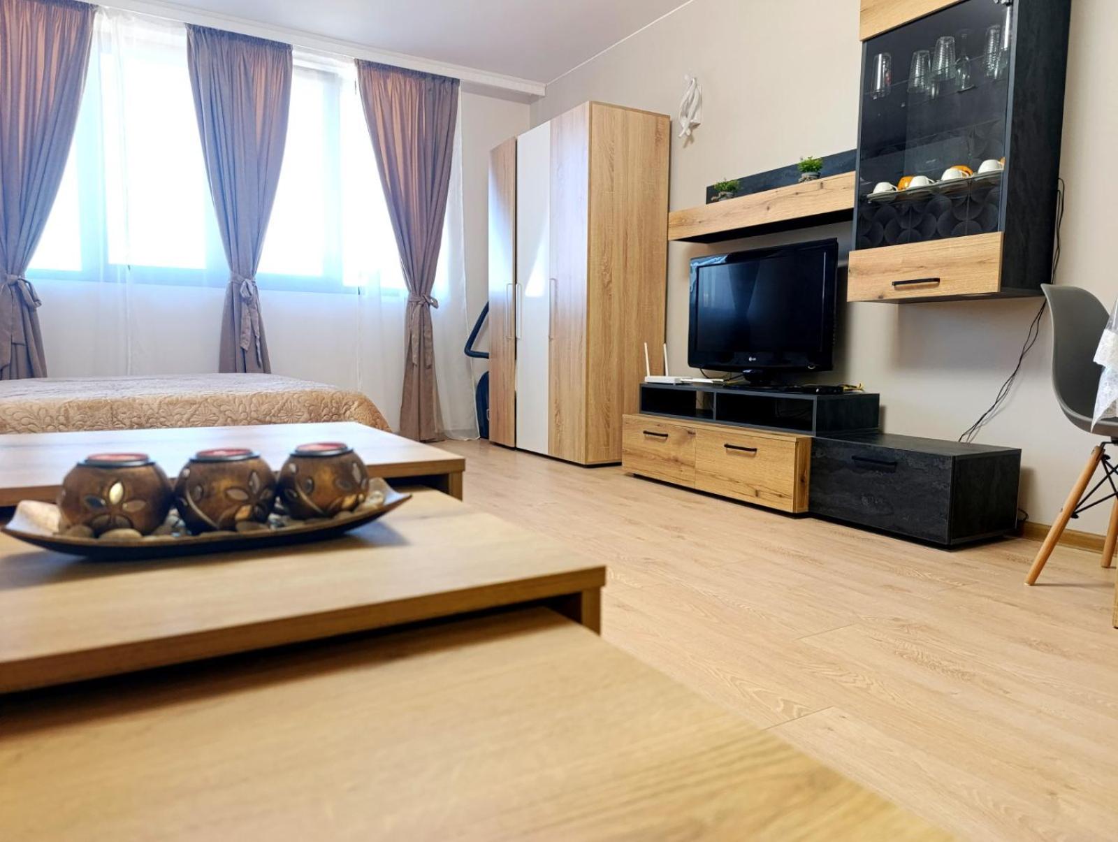 Moderno Studio Park Lane