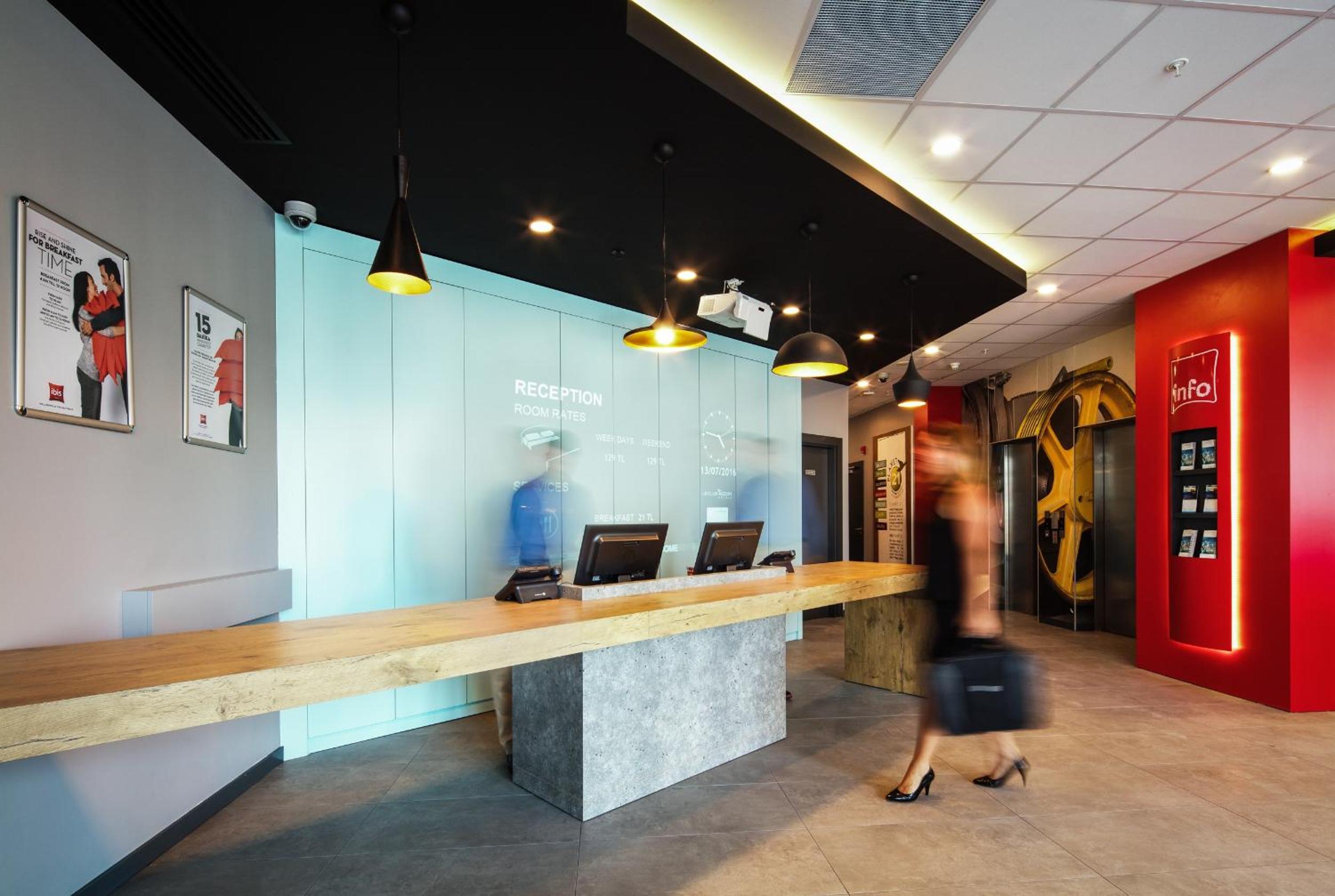 Ibis İstanbul West - Image 11