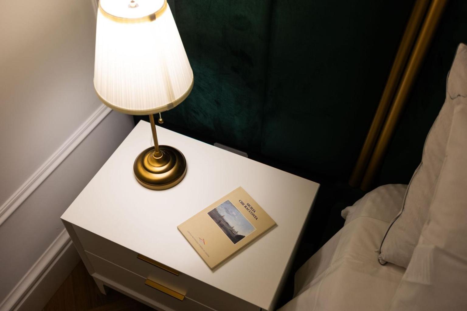 Antico Lustro - Bed and breakfast
