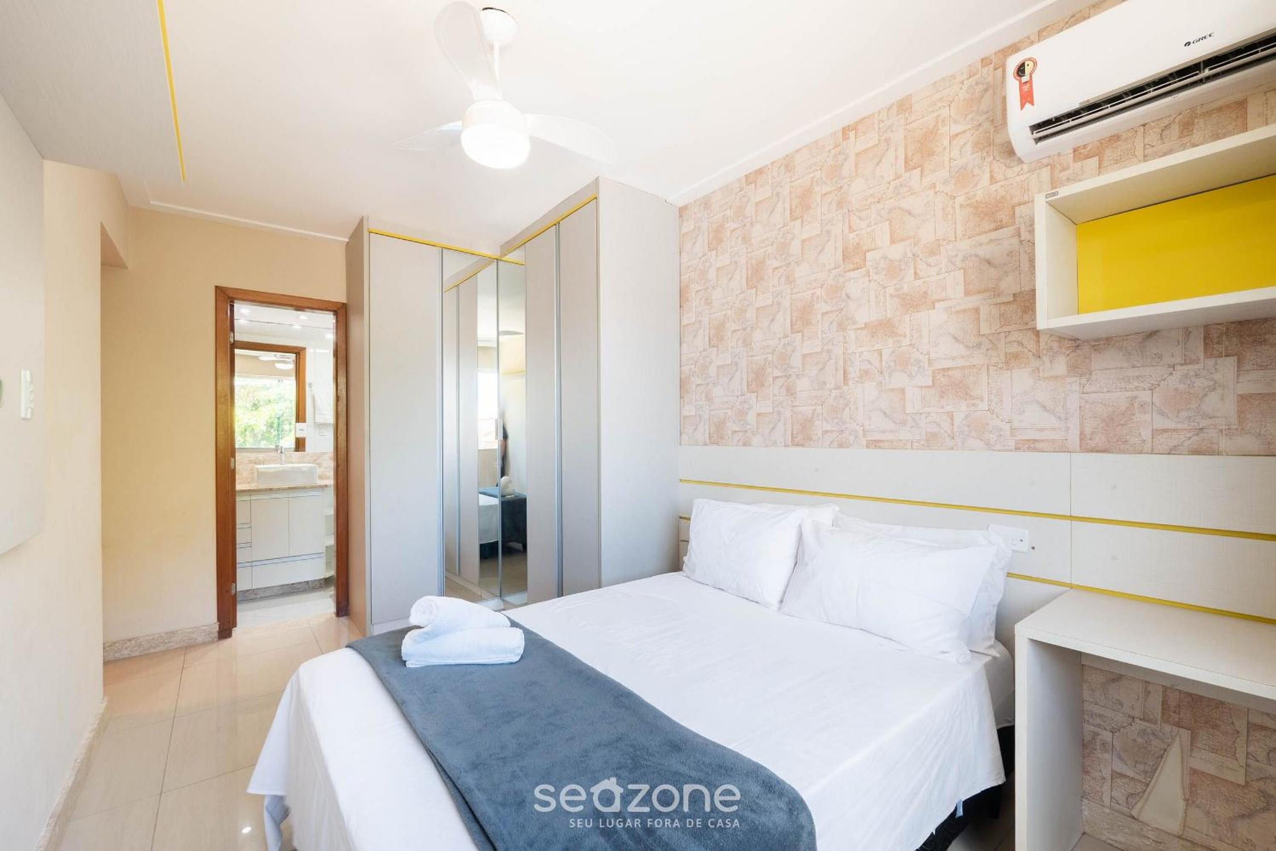 Apt. w/ balcony 500m from the beach REI0206