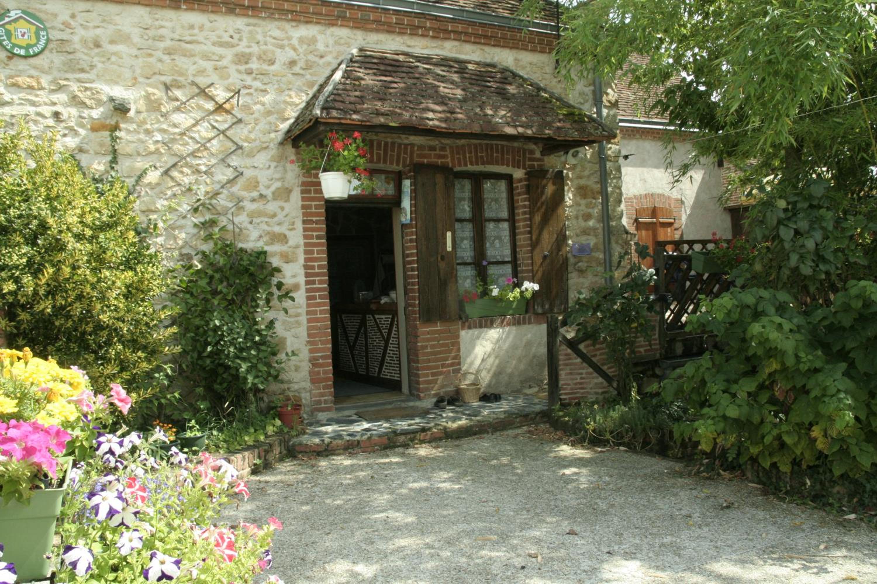 Photo 9