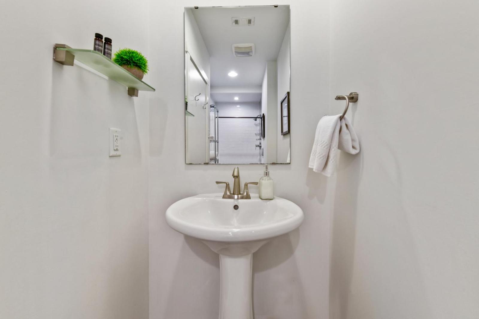 Warehouse District Intimate One Bedroom