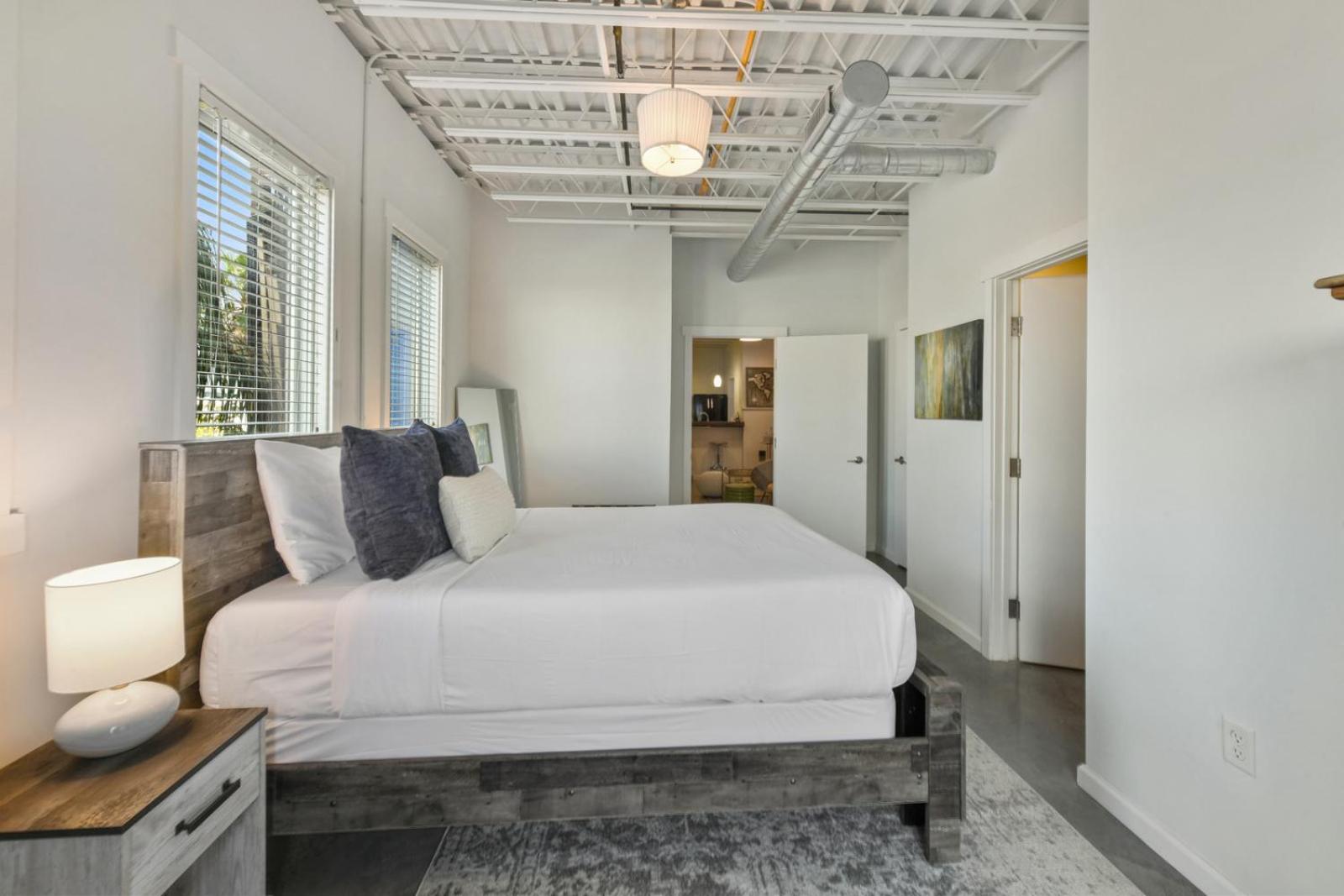 Warehouse District Intimate One Bedroom