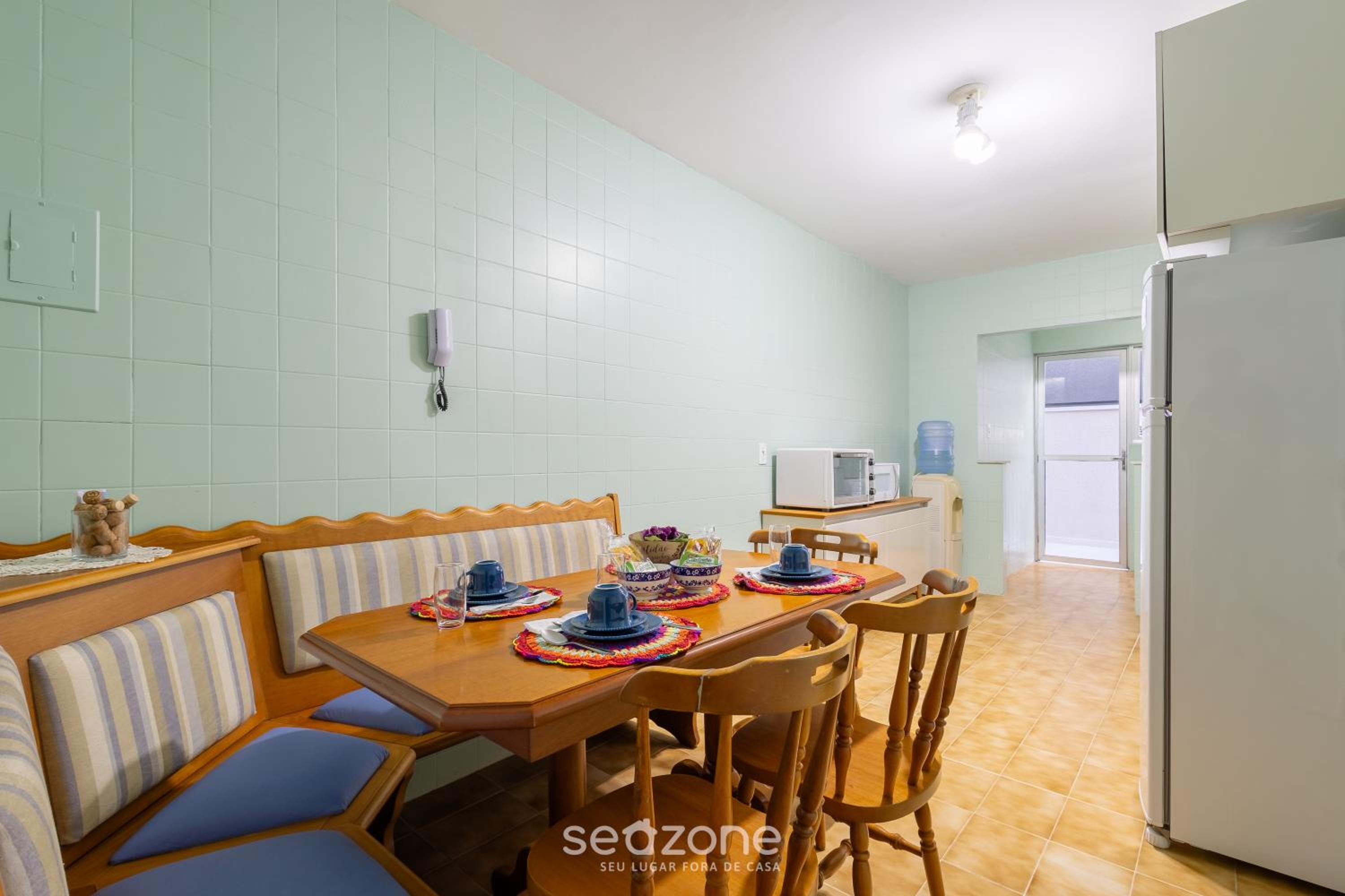 Apart w/ a barbecue, 230 m from the beach SHA0104