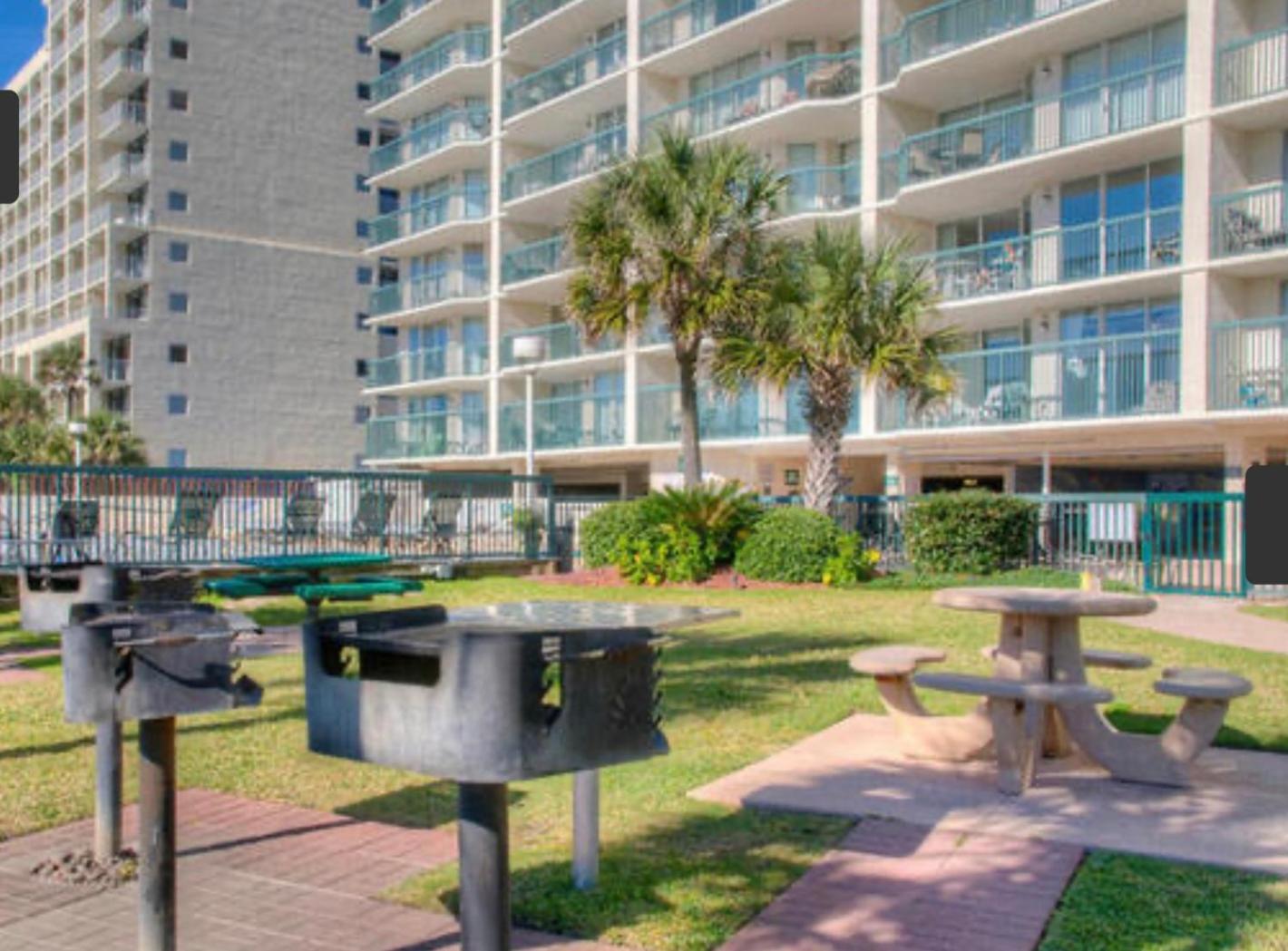Ashworh 1001 Four Bedroom Condo Oceanfront 