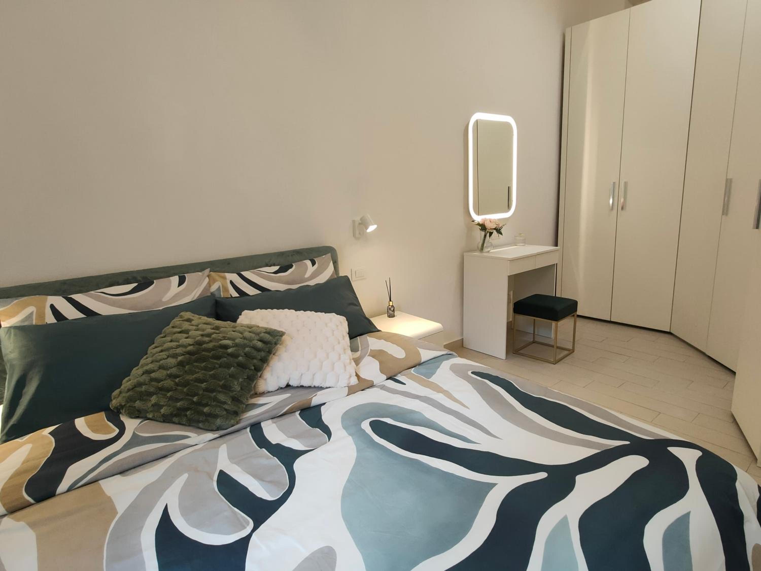 Arthome