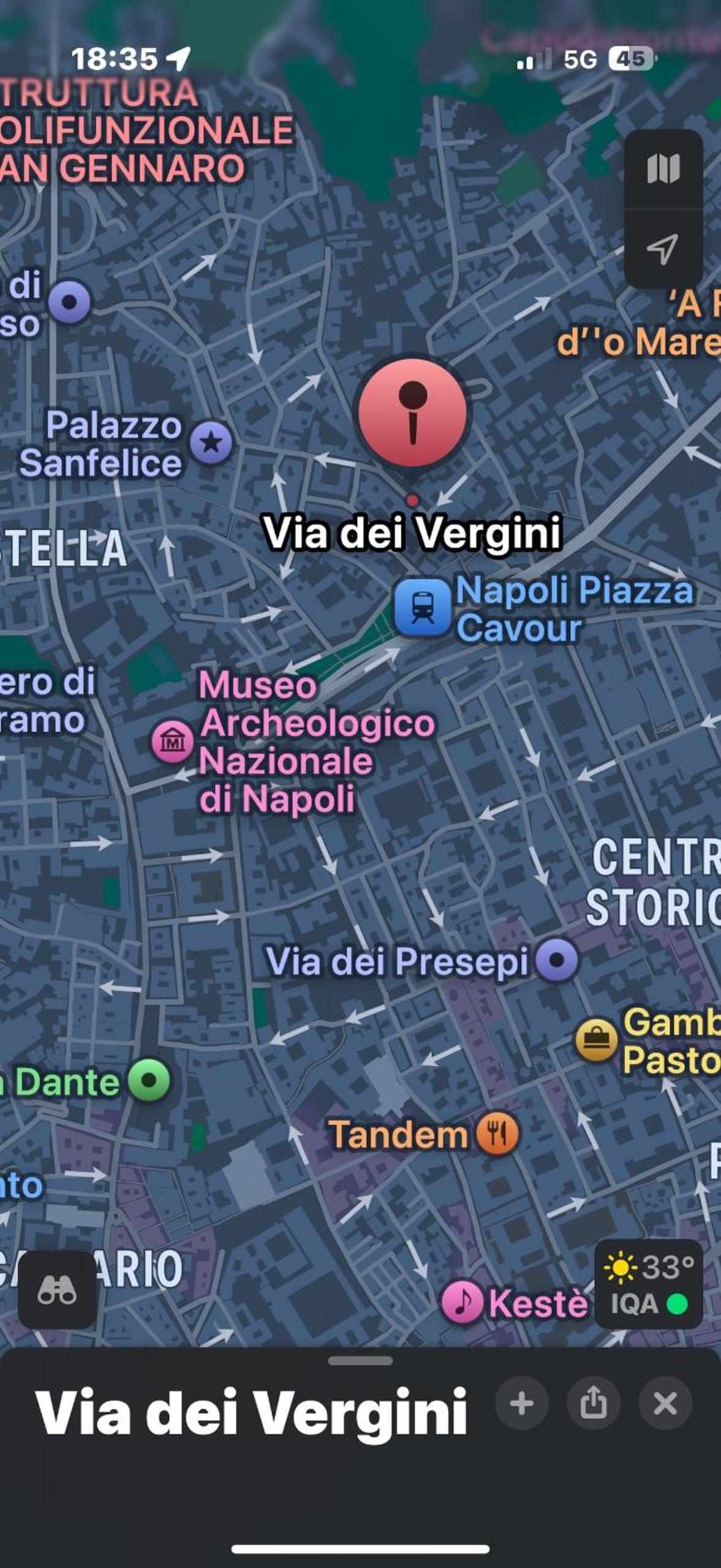 Dimora dei Vergini ,Rione Sanità,Centro Storico,5 min dalla metro ,fino a 6 ospiti