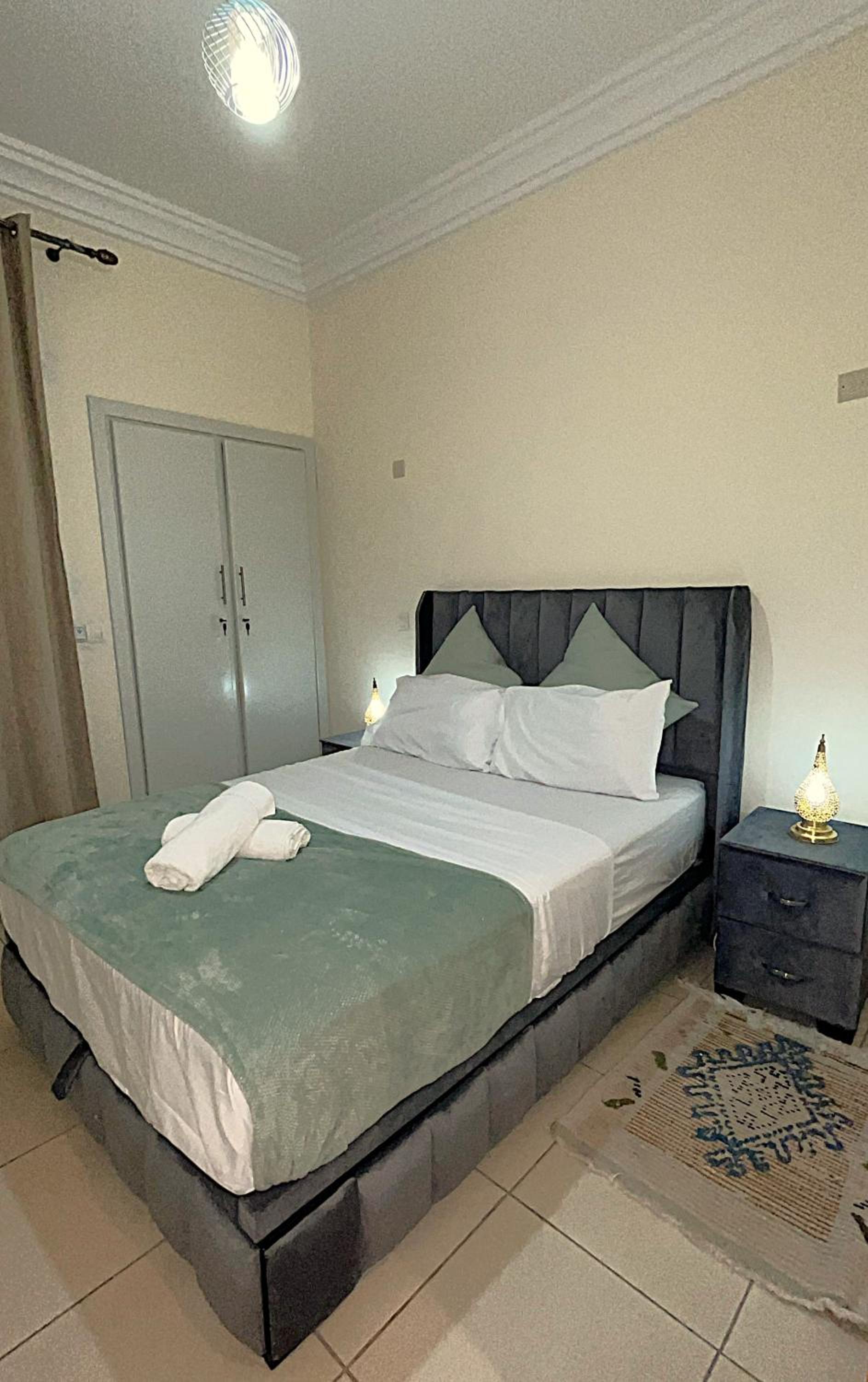 Darraha- Ideal for early & Late flights-Near Marrakech airport 10 min- menara Garden 5 min-Transport support