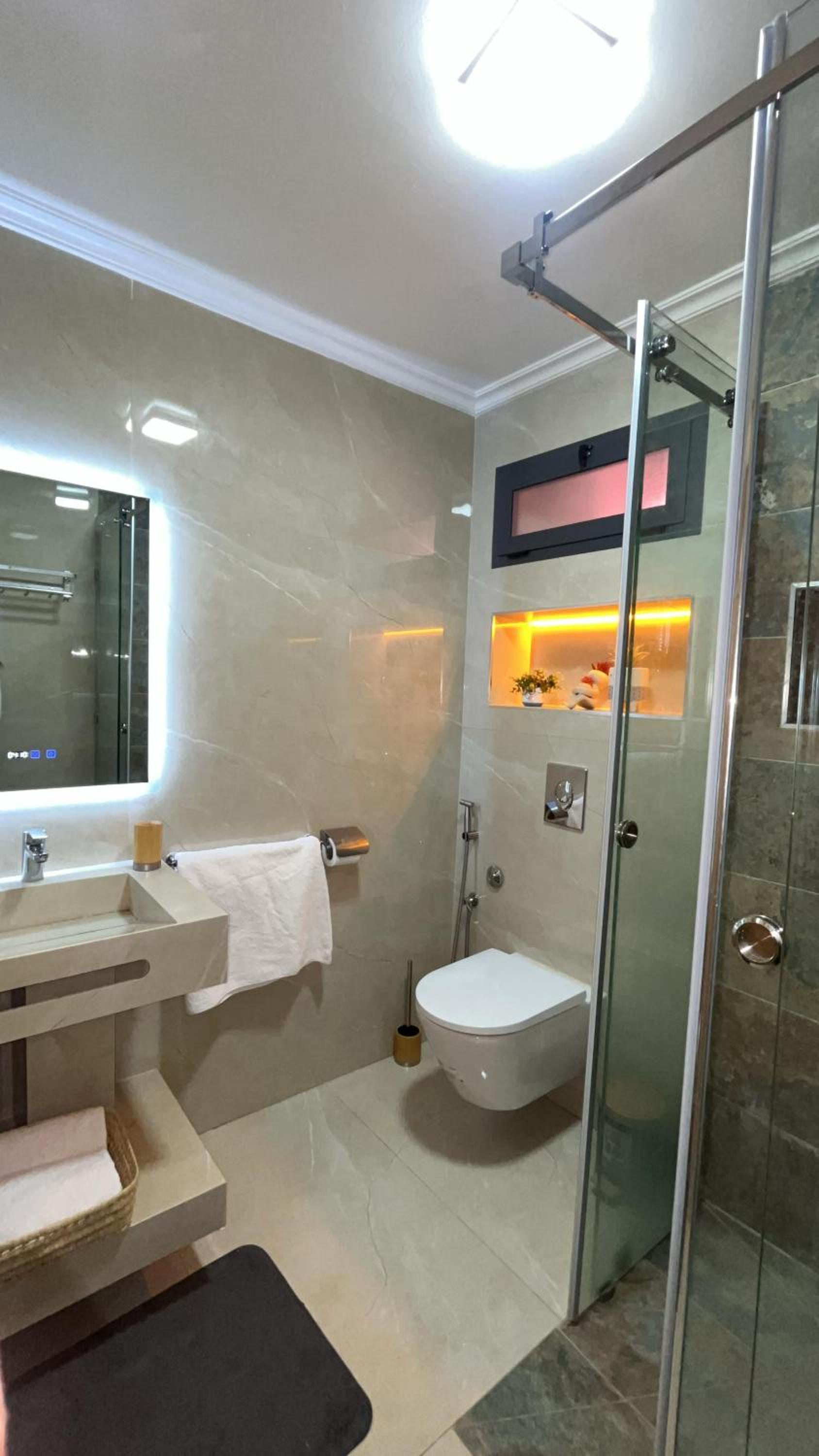 Darraha- Ideal for early & Late flights-Near Marrakech airport 10 min- menara Garden 5 min-Transport support