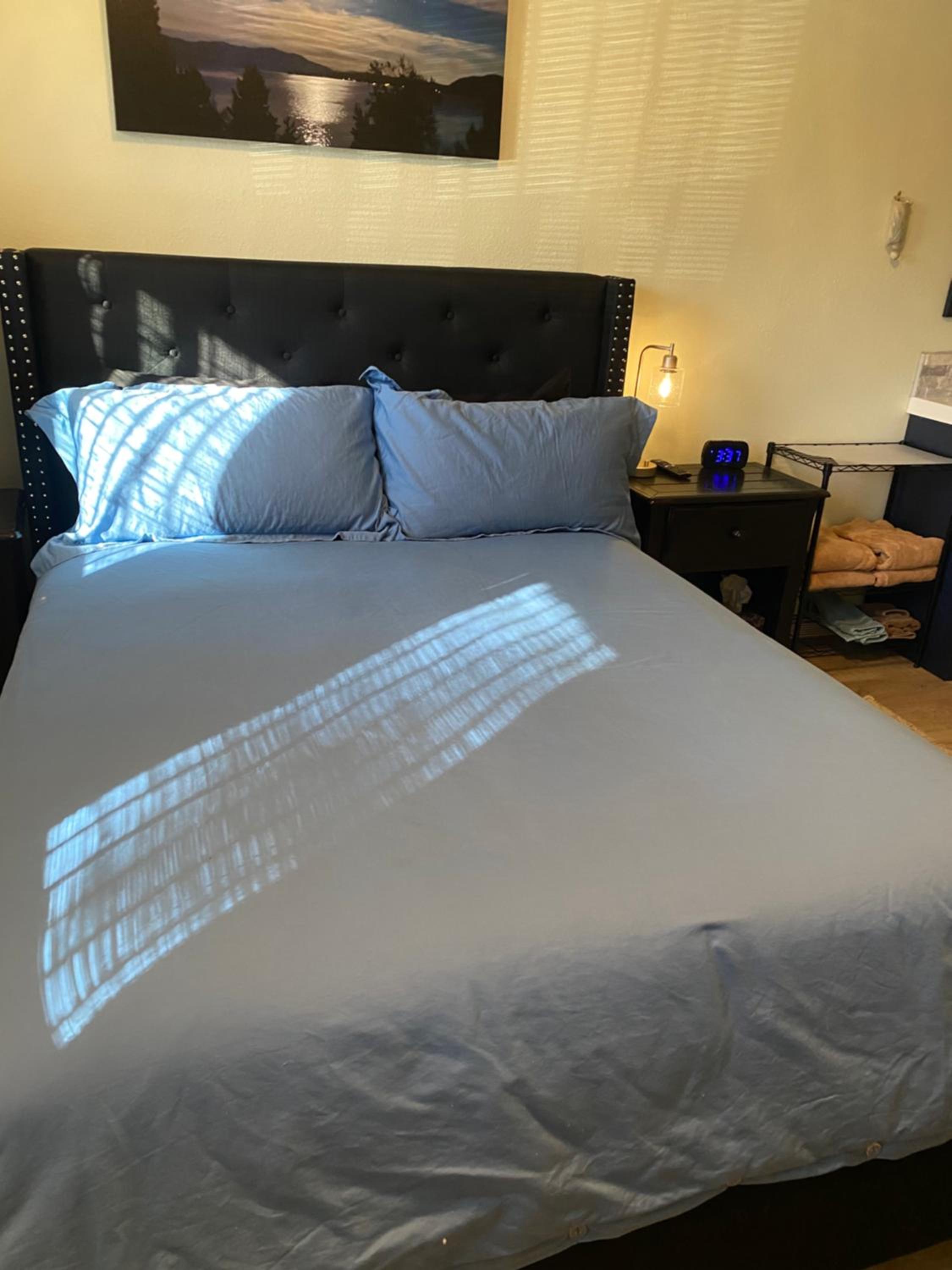 Lake Room