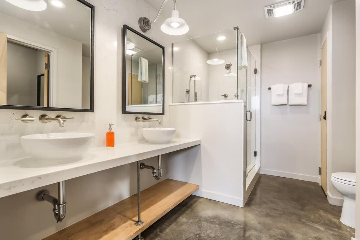 Luxury Two Bedroom Penthouse