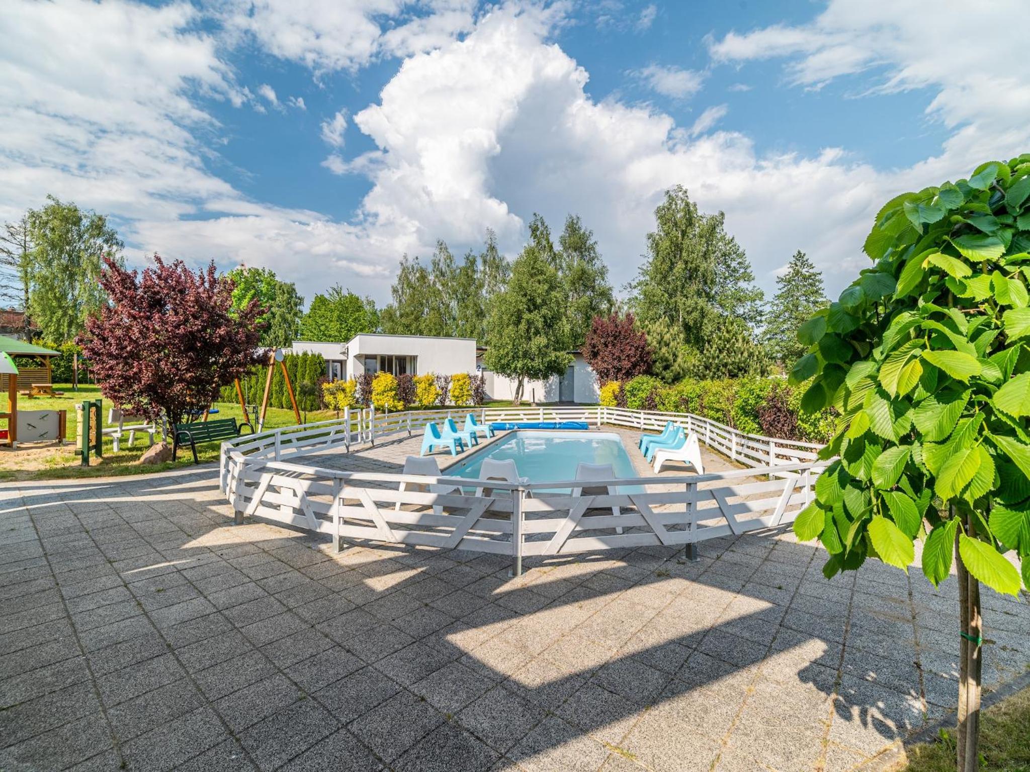 Comfortable holiday homes near the sea, pool