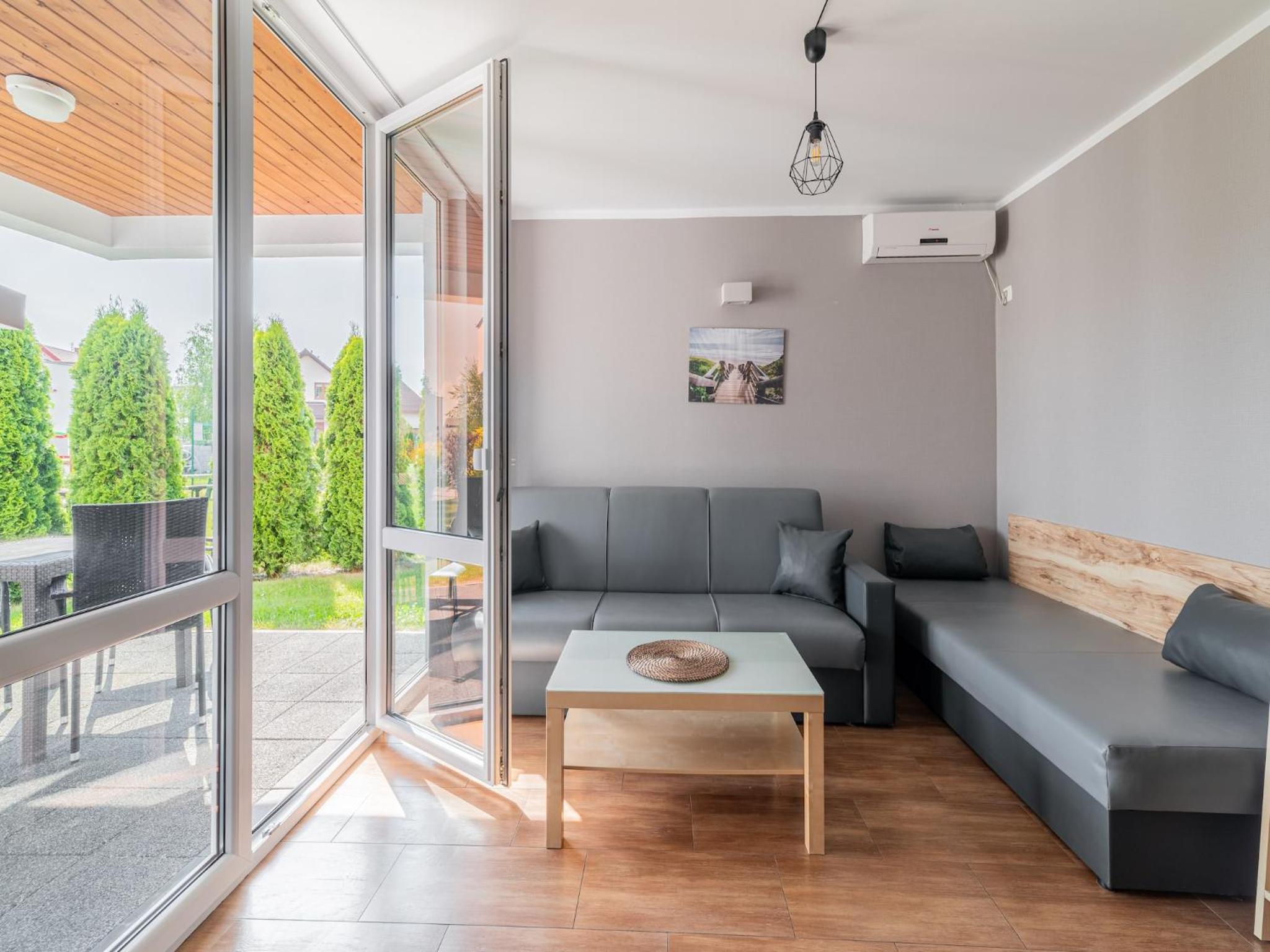 Comfortable holiday homes near the sea, pool