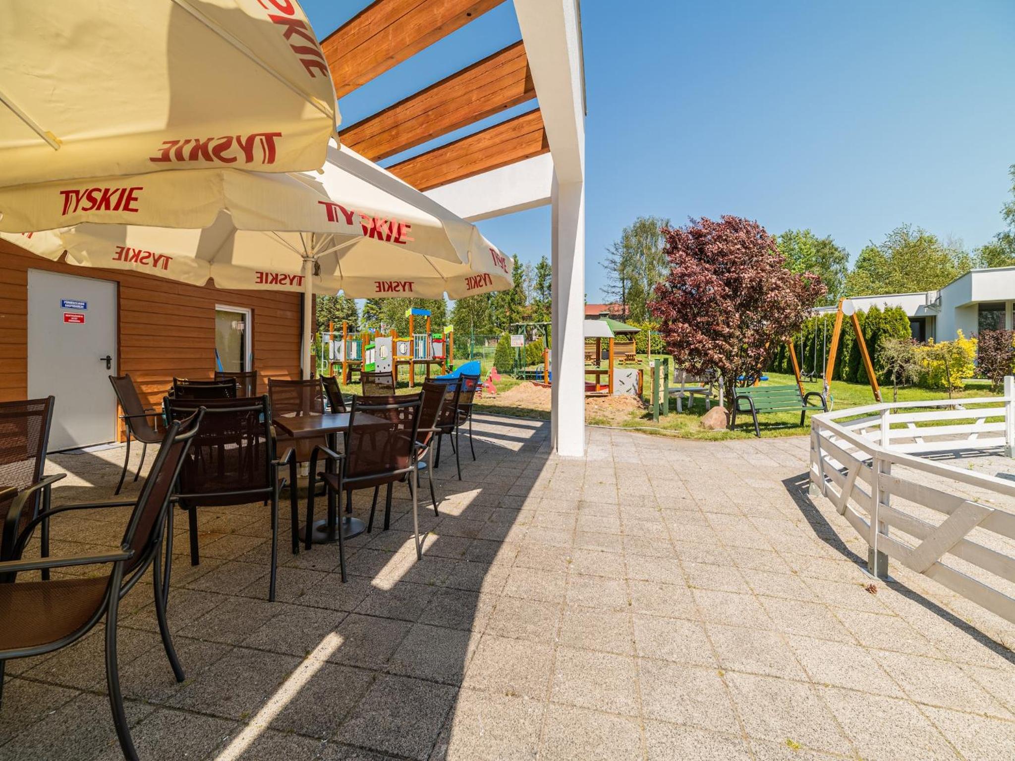 Comfortable holiday homes near the sea, pool