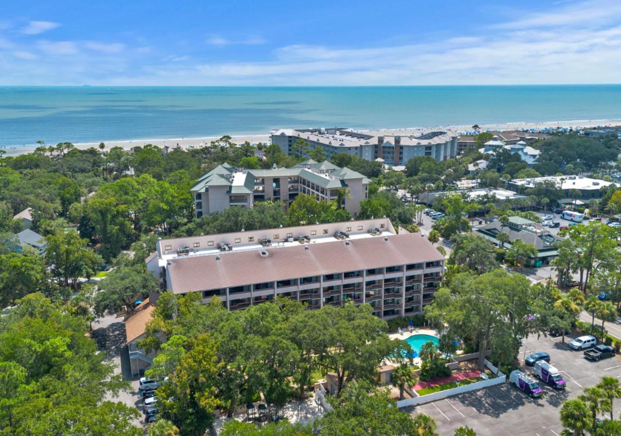 Sea Crest Surf and Racquet Club