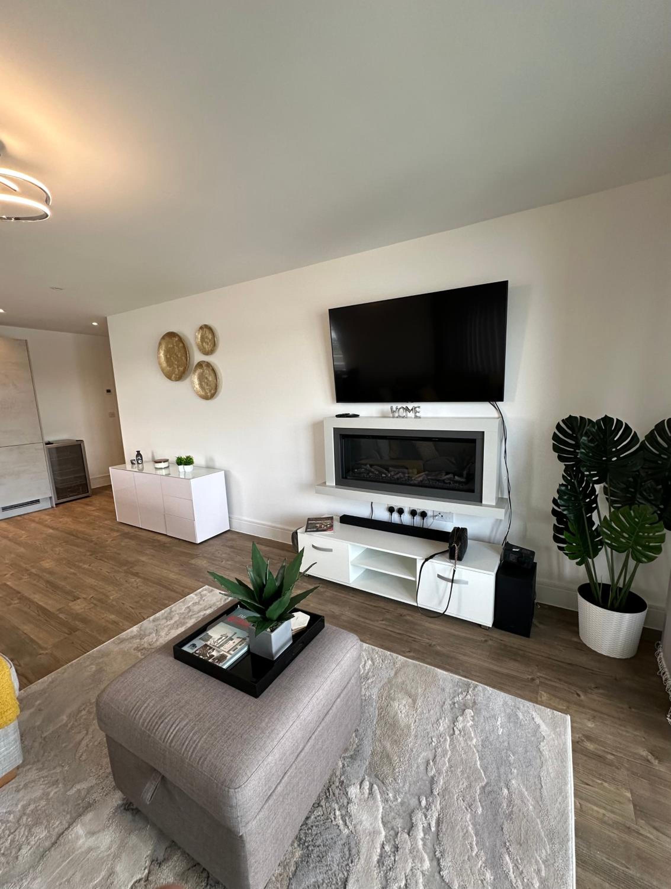 Waterfront - long stay apartment