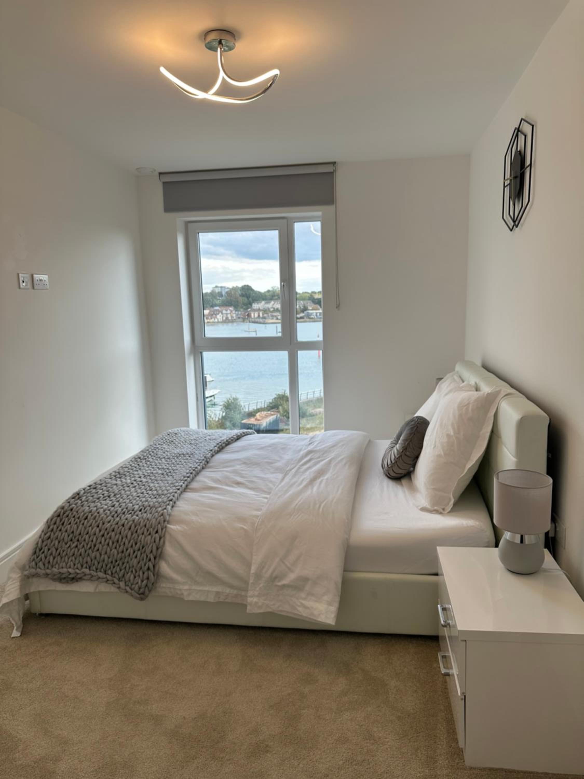 Waterfront - long stay apartment