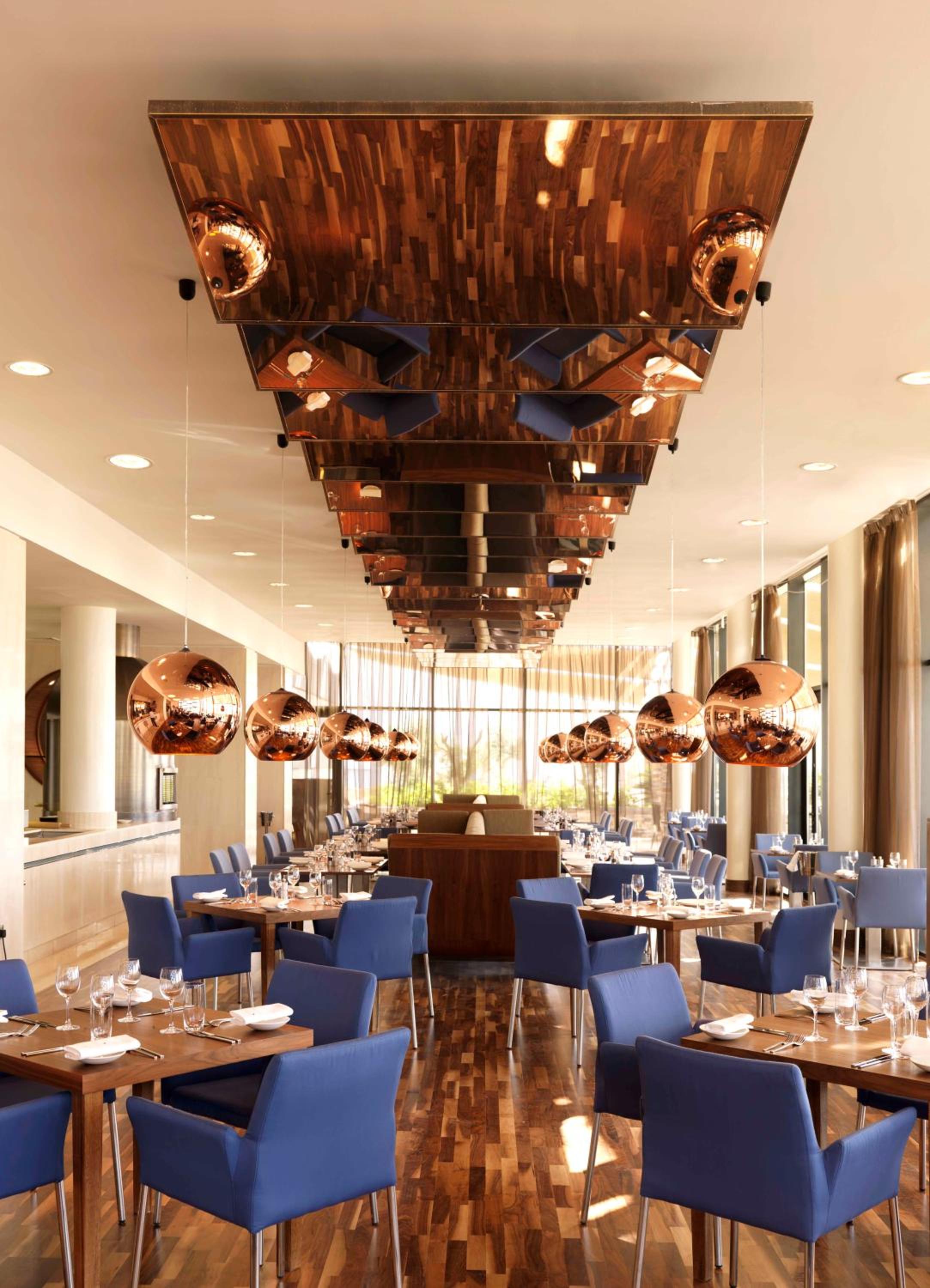 Yas Plaza Mangroves by IHG