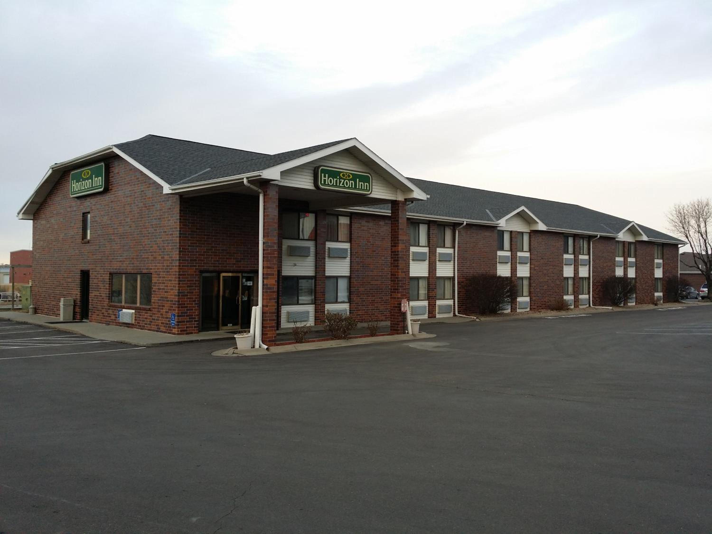 Hotel Horizon Inn - Image 1