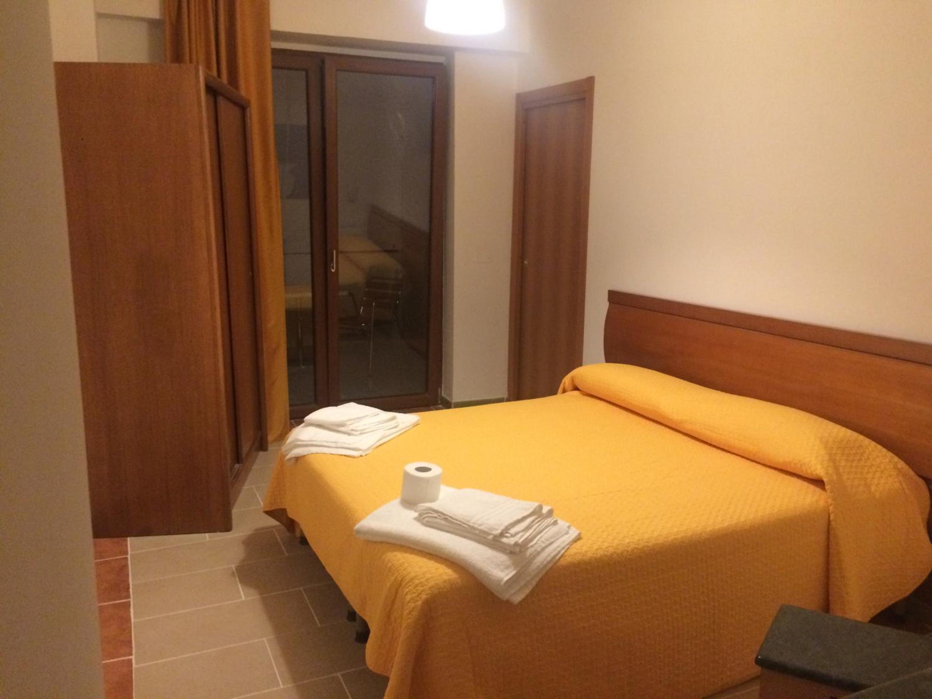 B&B Palazzo Manfredi Vieste, Fronte mare con Parcheggio