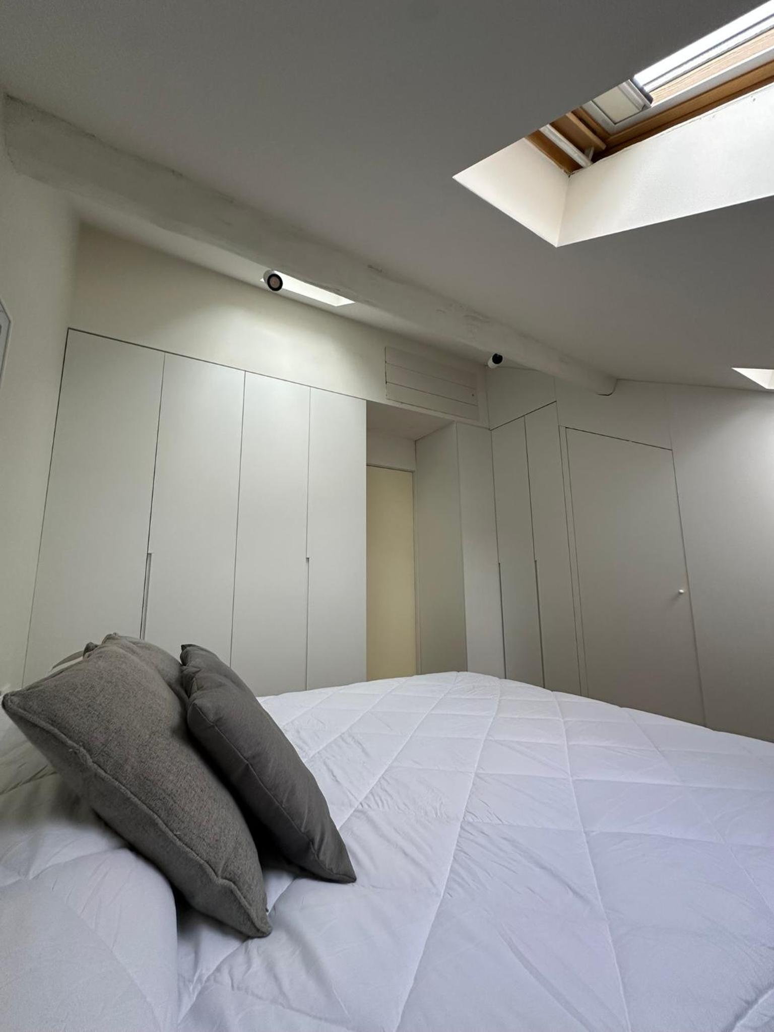 Be Your Home - Dalla Corte del Glicine