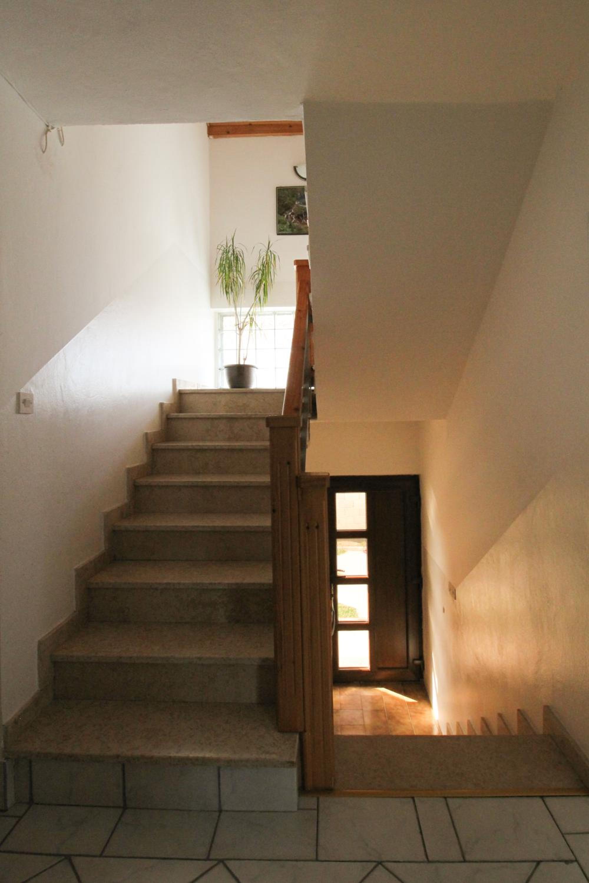 Photo 57