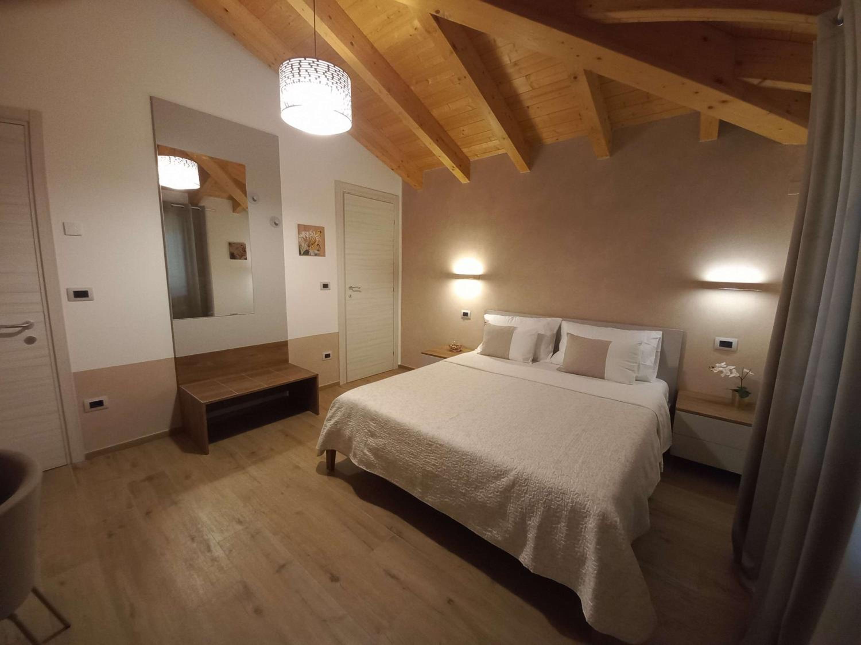 Room & Breakfast Olmo Tondo