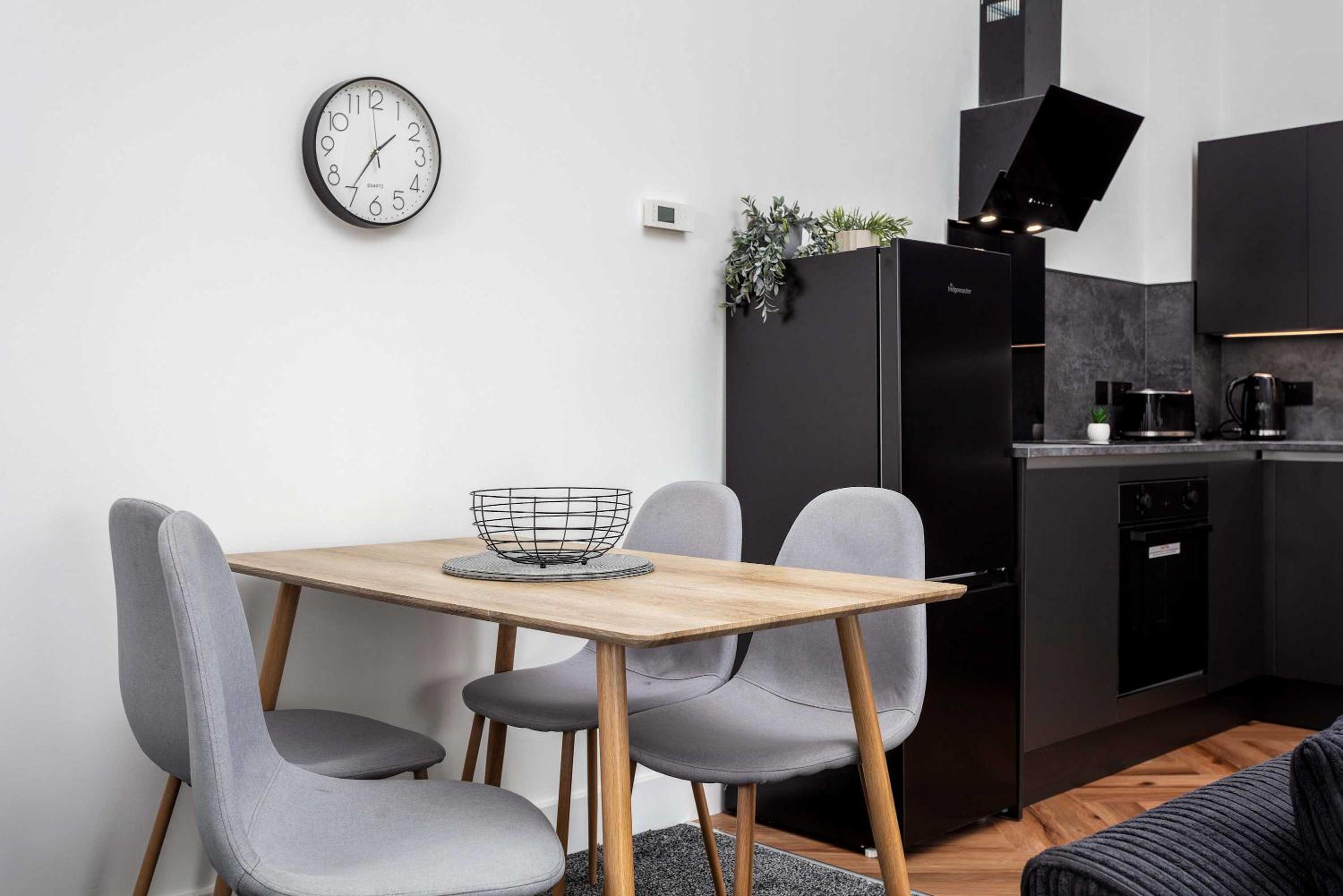 Weaver Suite - Donnini Apartments