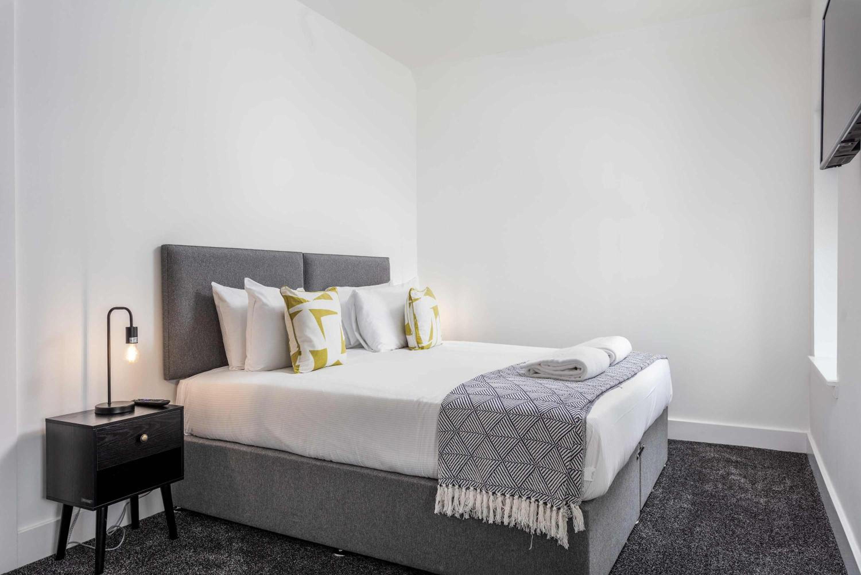 Weaver Suite - Donnini Apartments