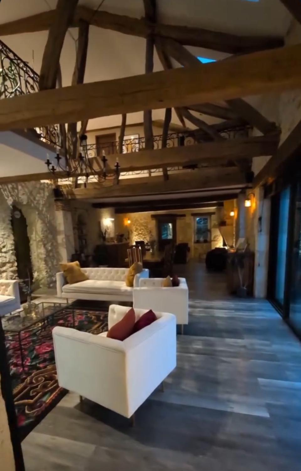 Domaine de Pourrouquet - Chambres d'hôtes de charme avec piscine et spa