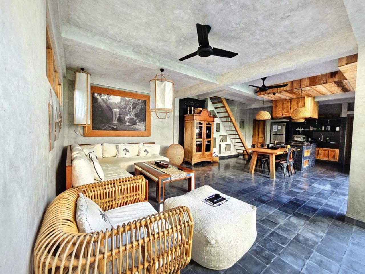 Villa Hibou - New Tropical Luxury 2BR near Canggu