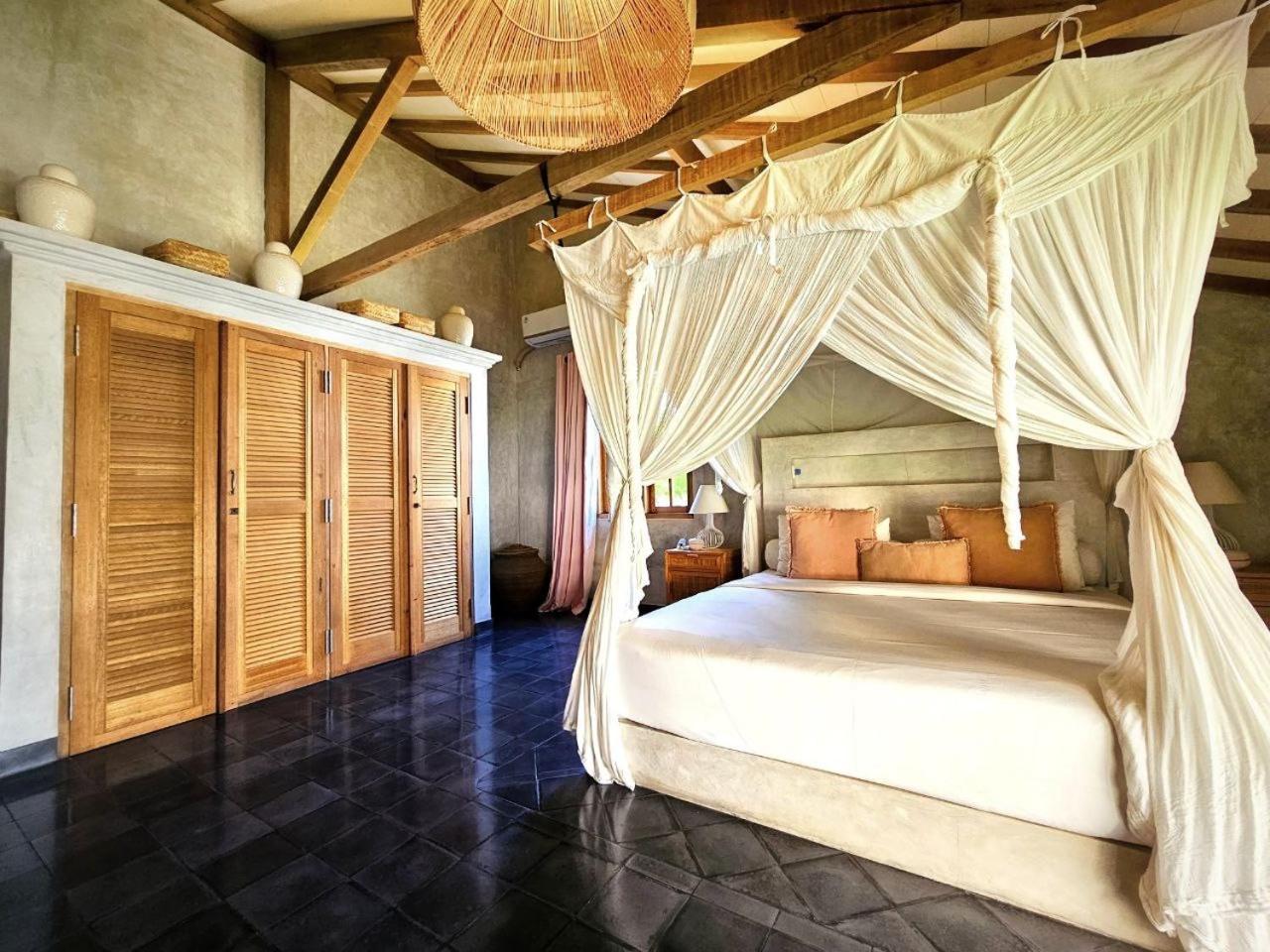 Villa Hibou - New Tropical Luxury 2BR near Canggu