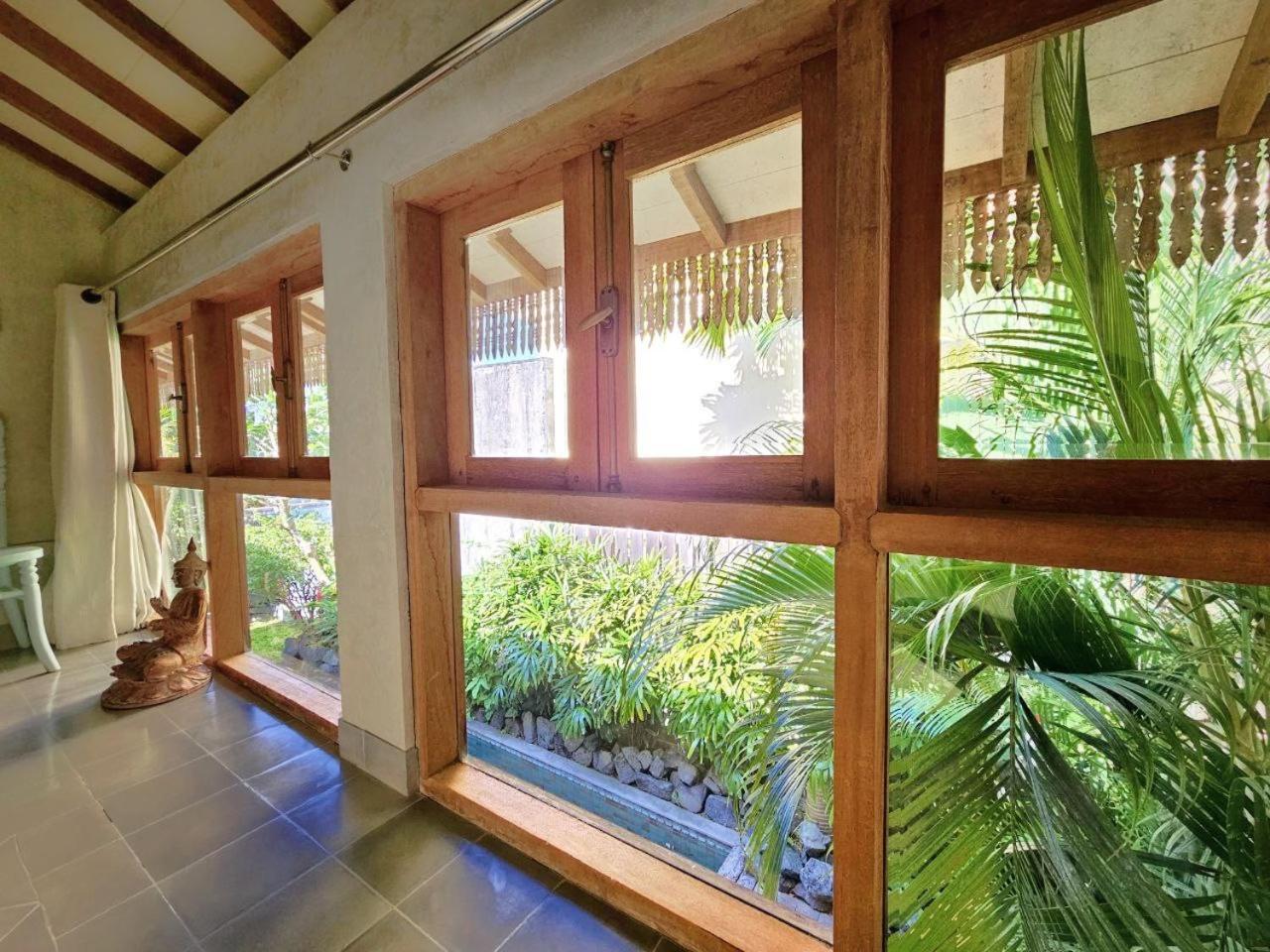 Villa Hibou - New Tropical Luxury 2BR near Canggu