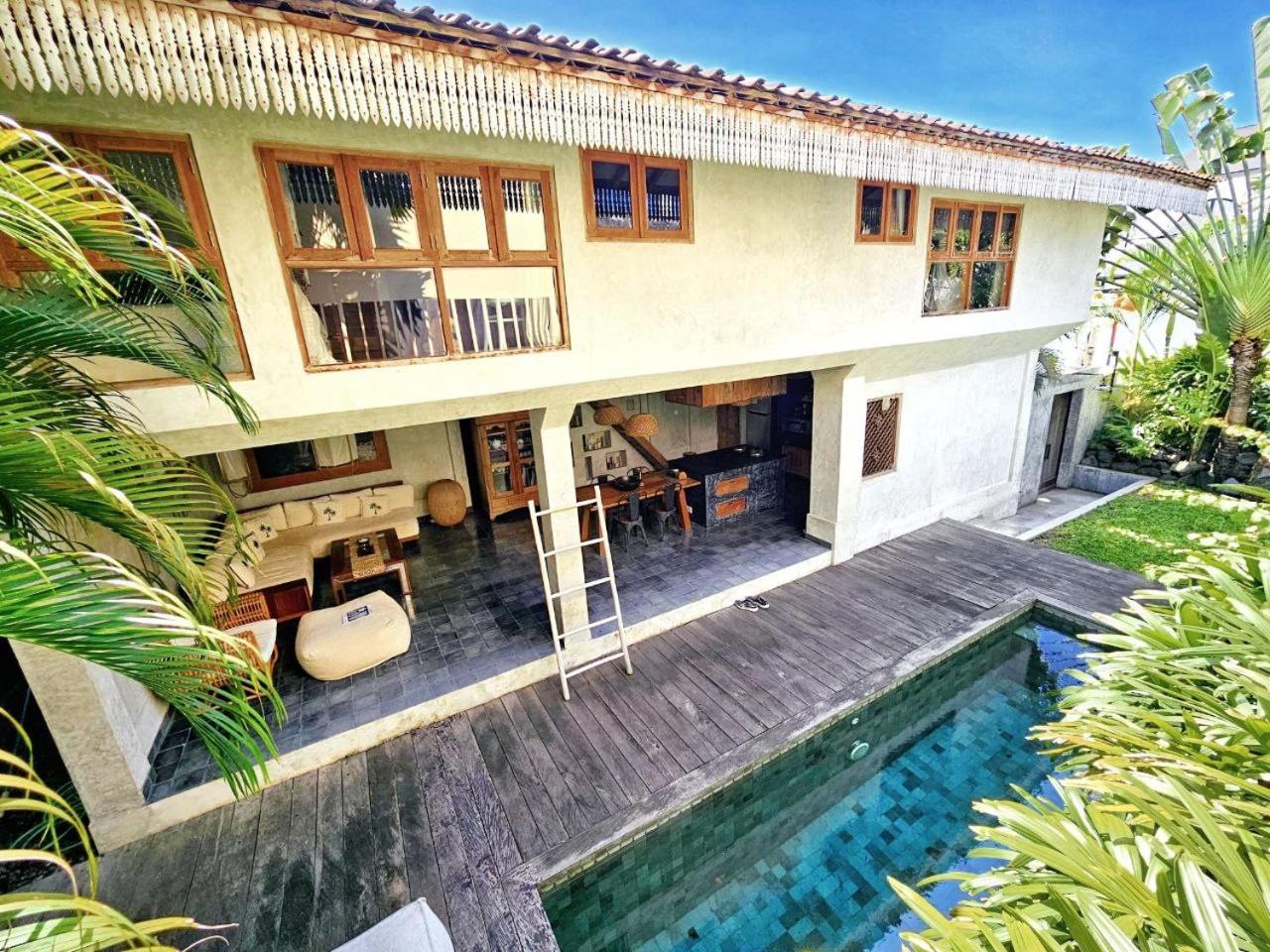 Villa Hibou - New Tropical Luxury 2BR near Canggu