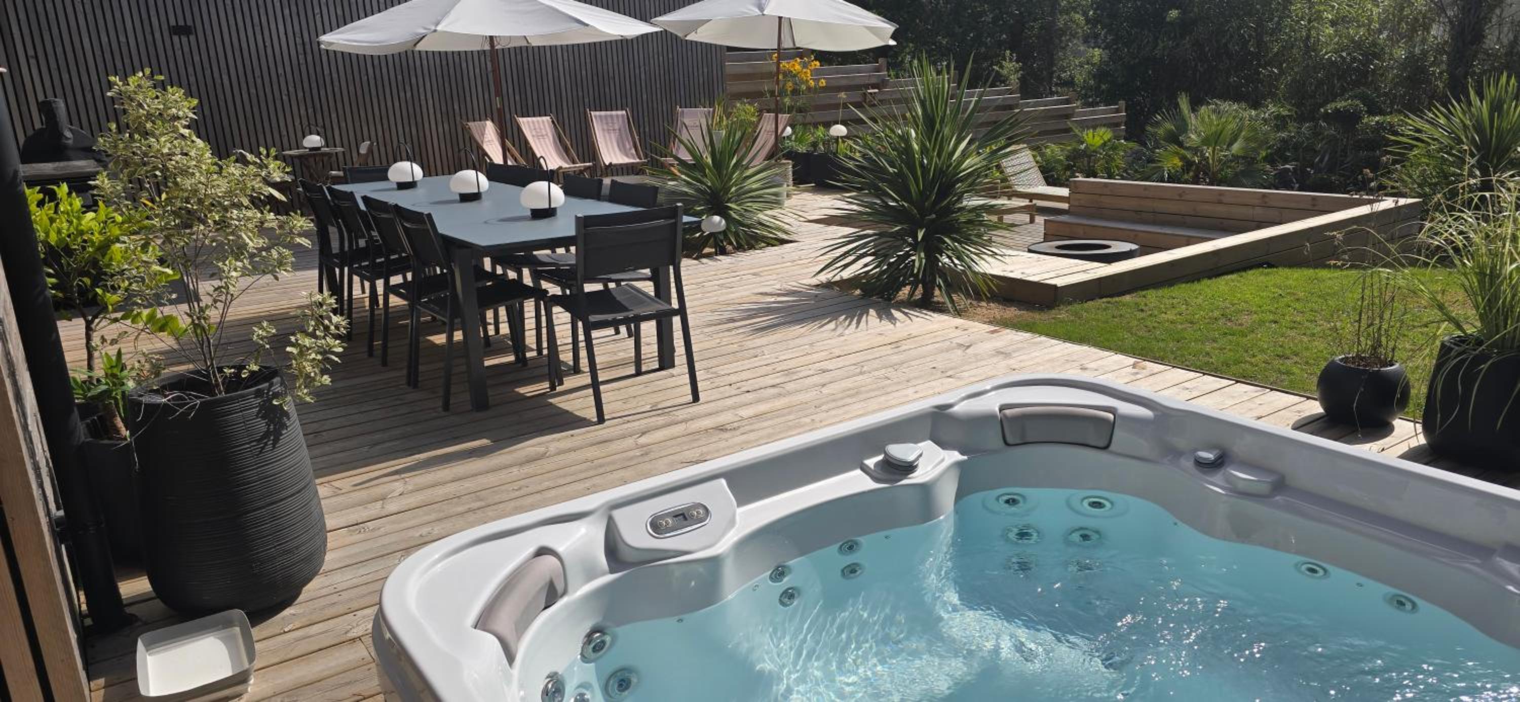 Villa Namasté - Haut de Gamme - 15 pers Spa & Hammam proche port & Mer